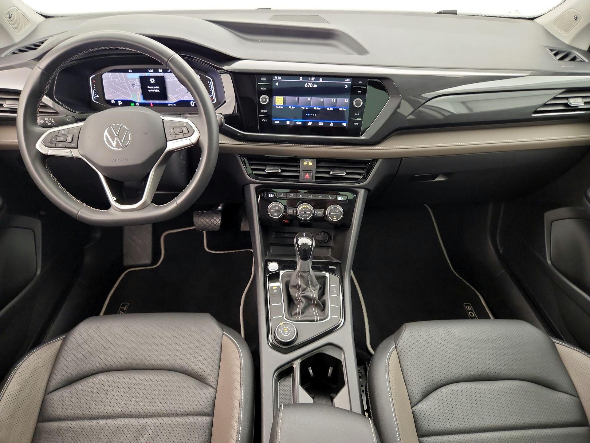 Thumbnail: 2023 Volkswagen Taos - 9