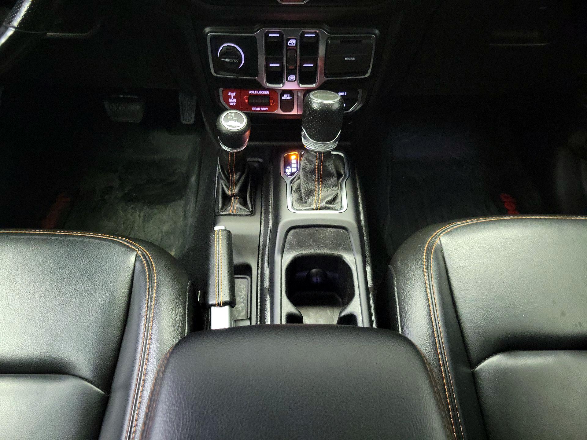 Thumbnail: 2021 Jeep Gladiator - 18