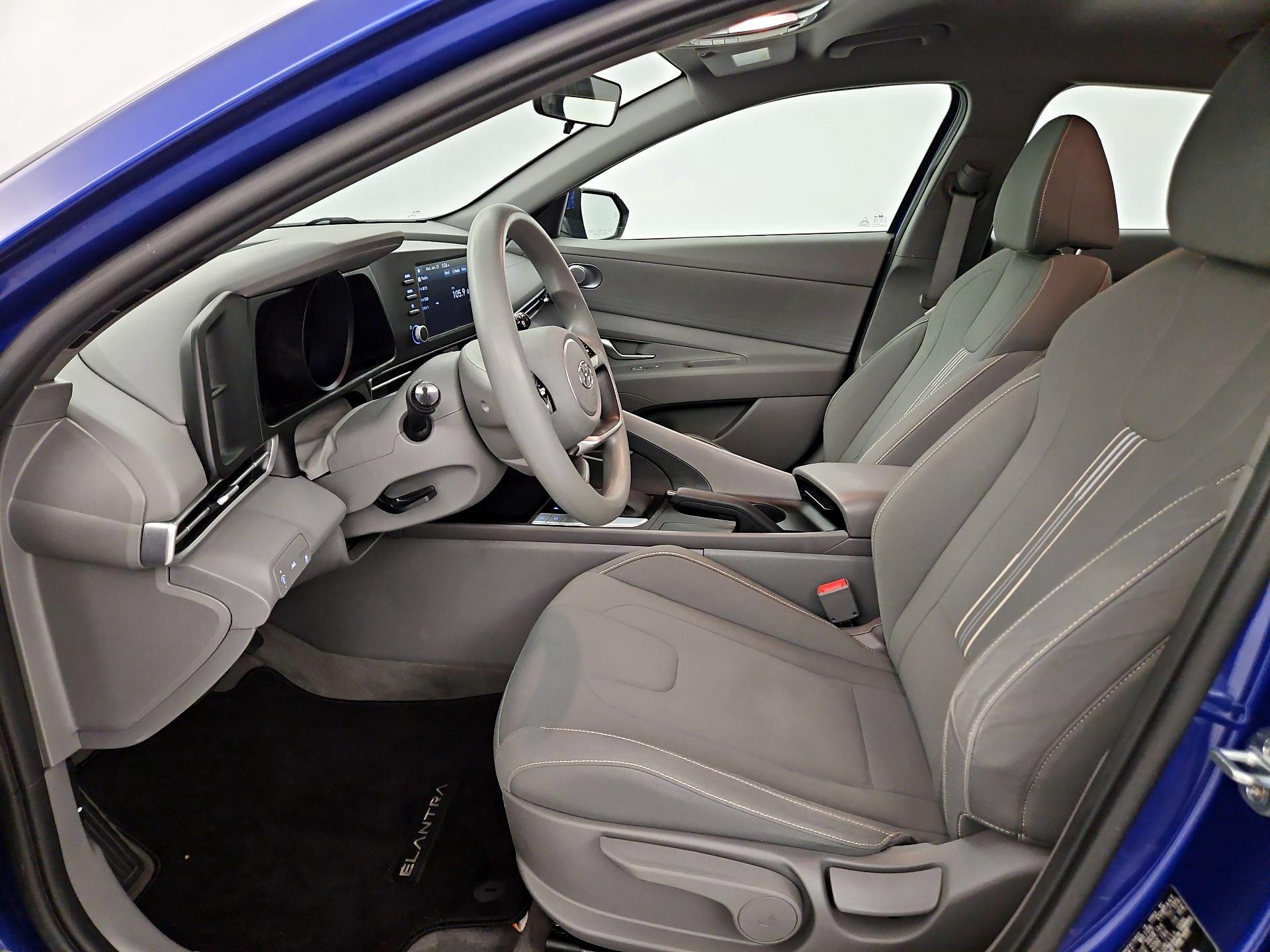 Thumbnail: 2021 Hyundai Elantra - 9