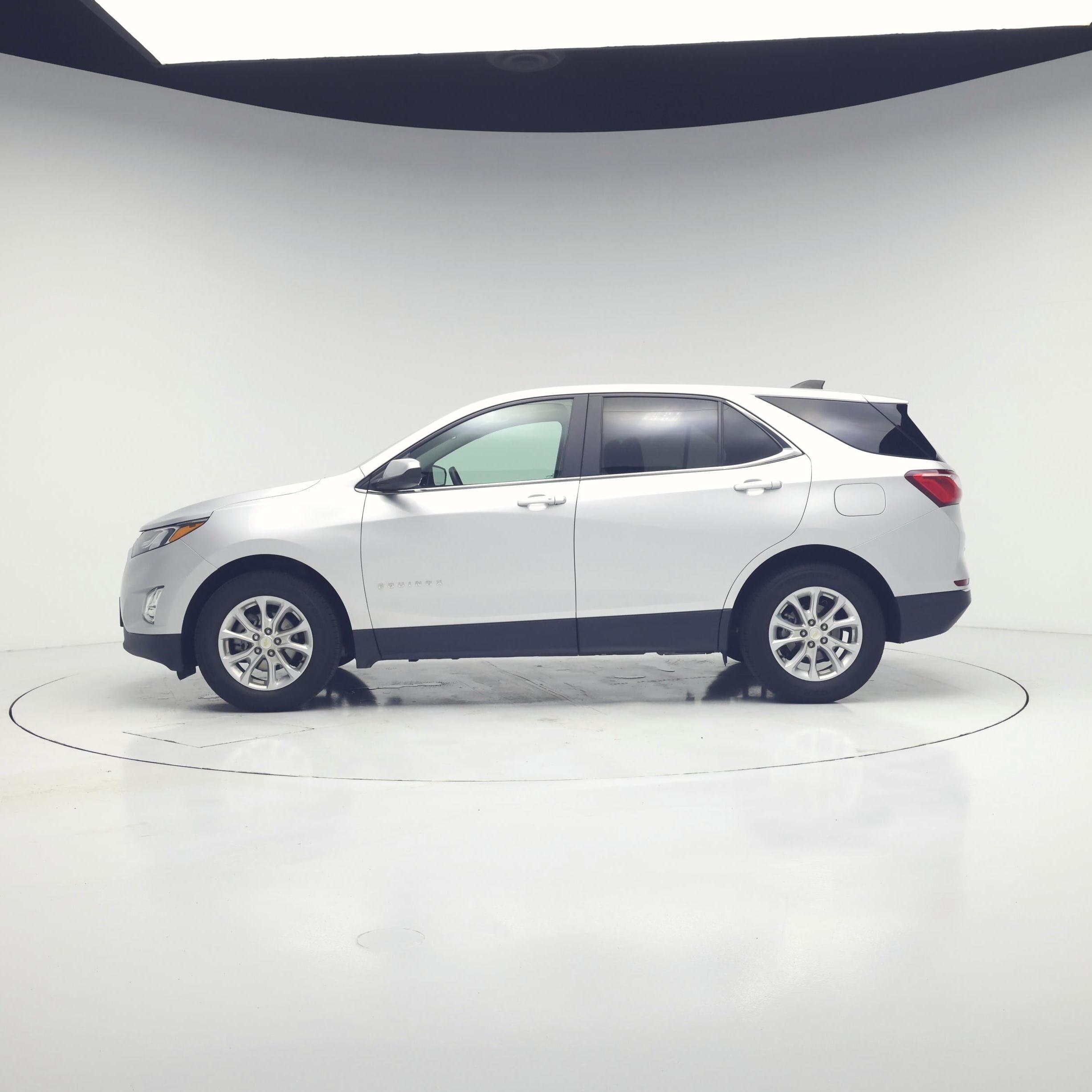 Thumbnail: 2021 Chevrolet Equinox - 3