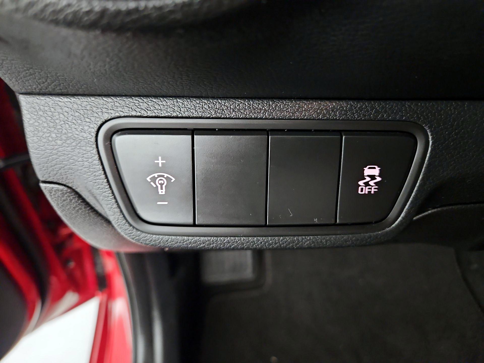 Thumbnail: 2023 Kia Forte - 11