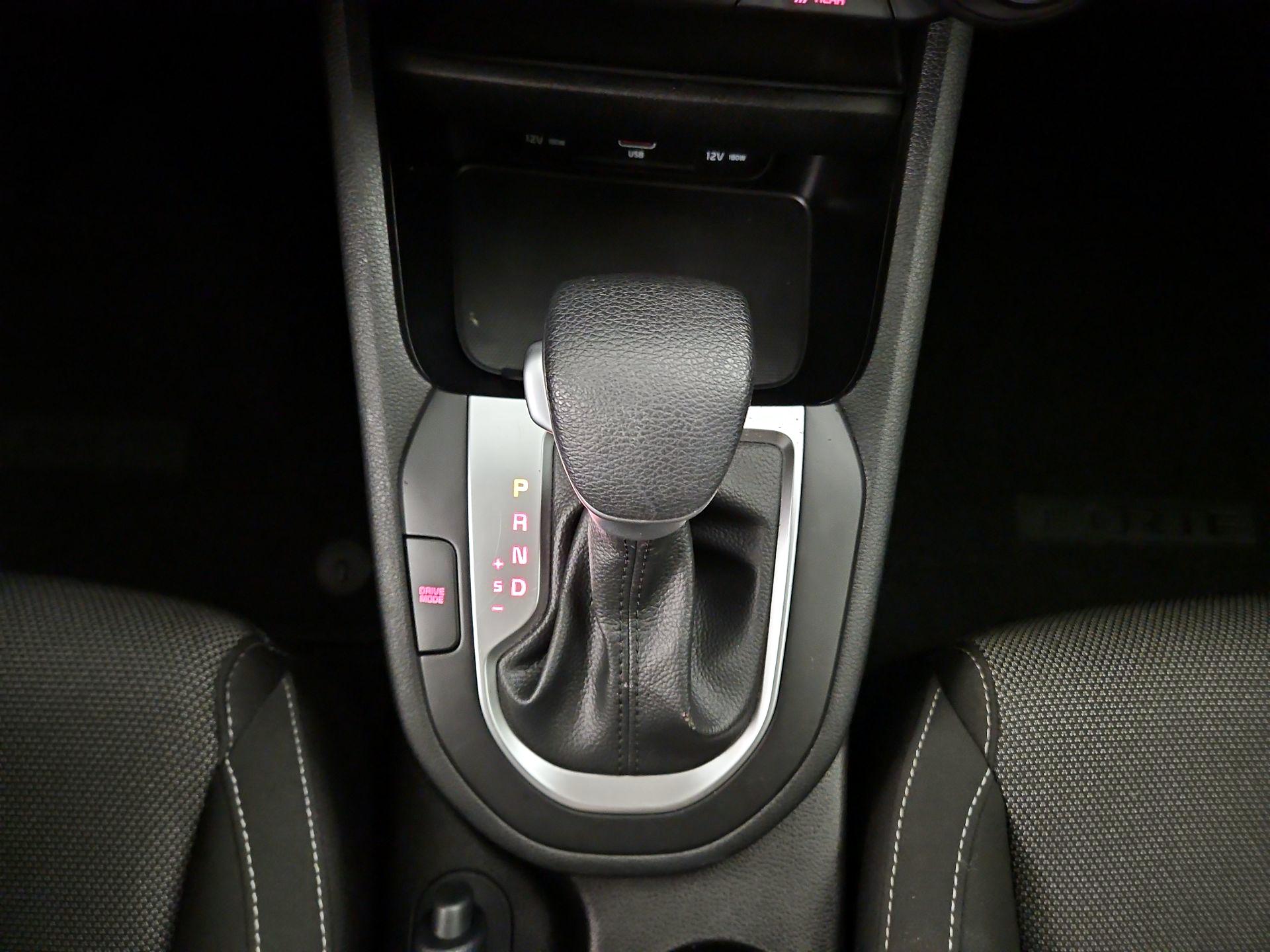 Thumbnail: 2023 Kia Forte - 15