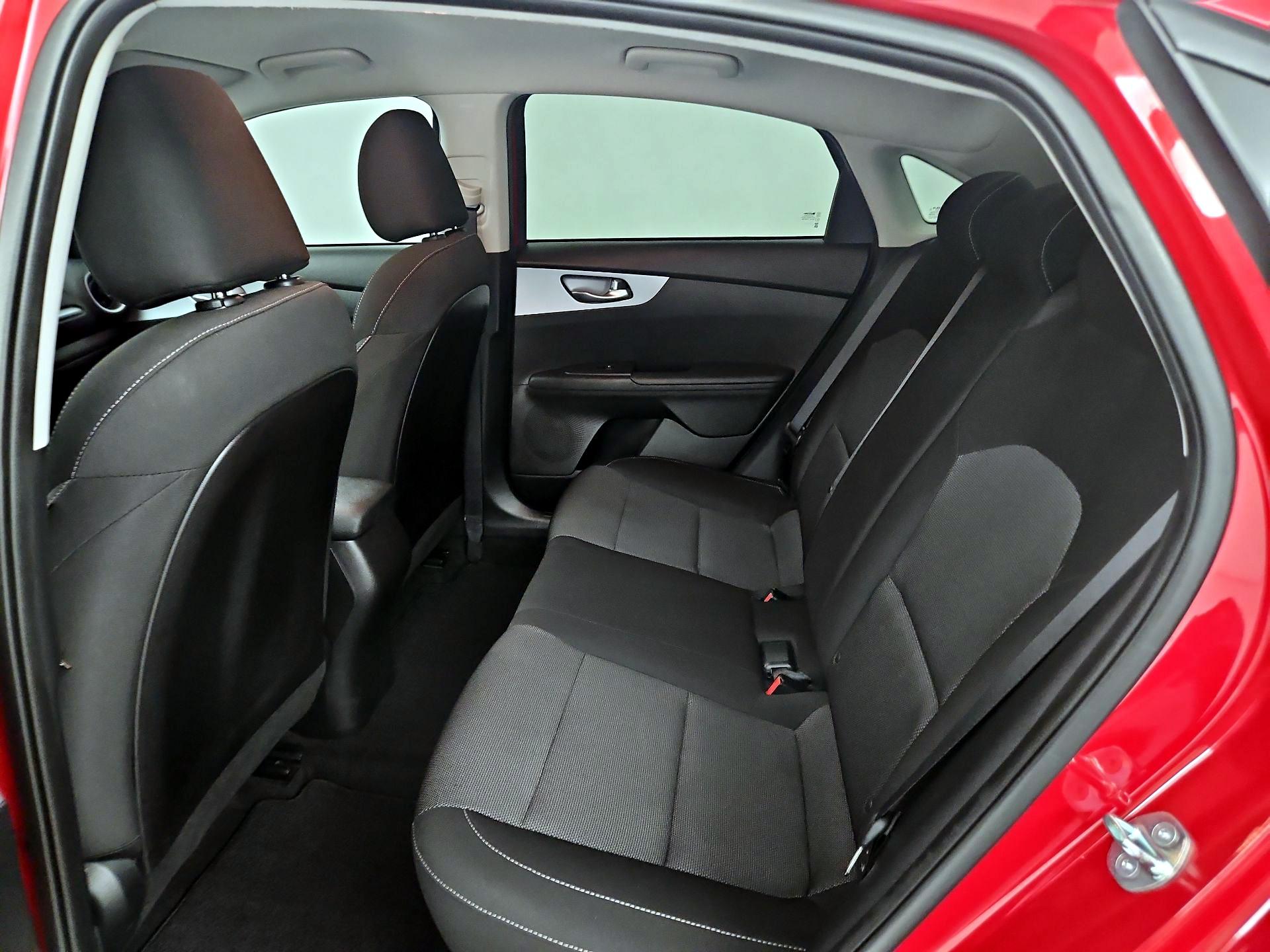 Thumbnail: 2023 Kia Forte - 17