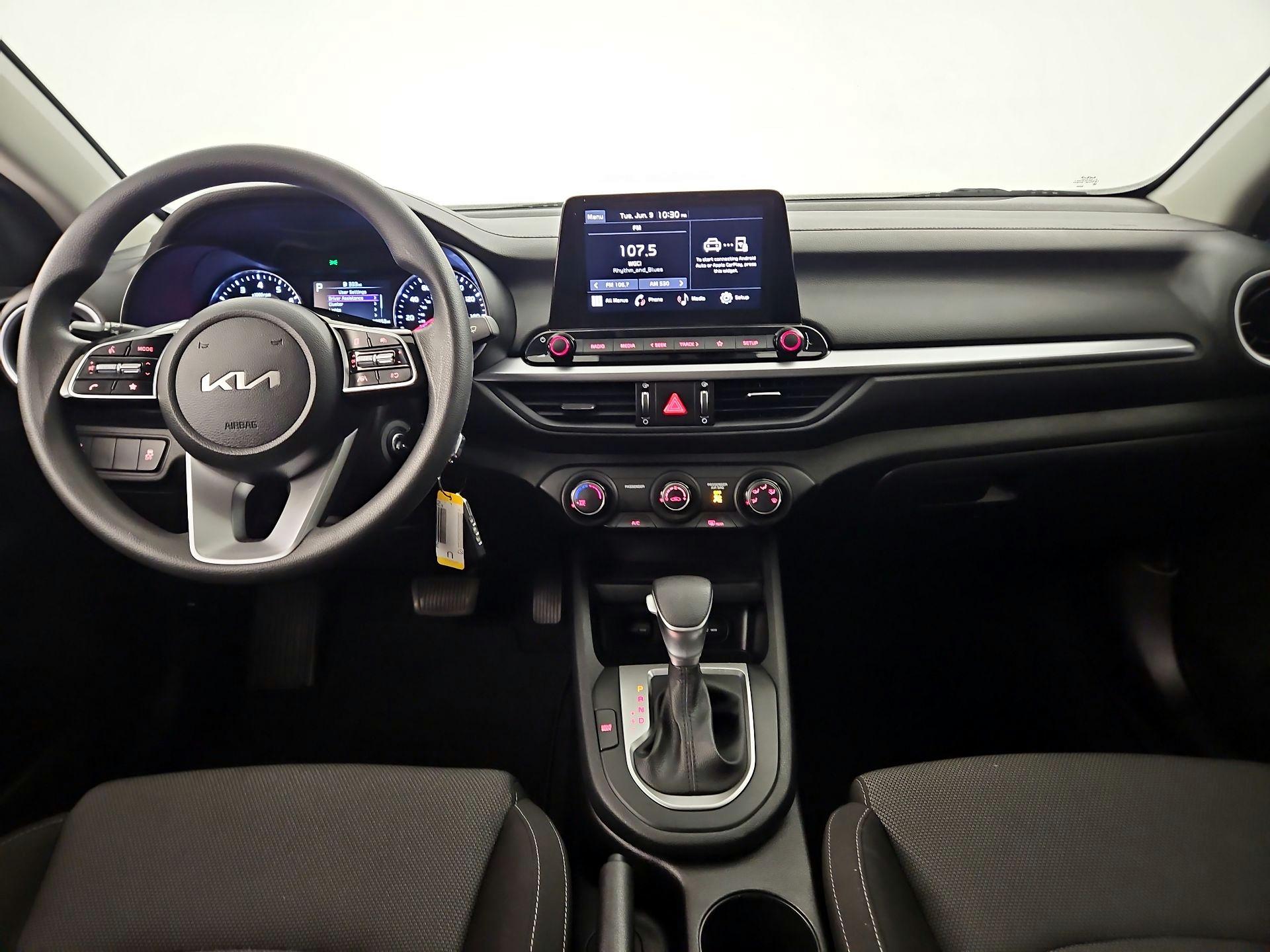 Thumbnail: 2023 Kia Forte - 8