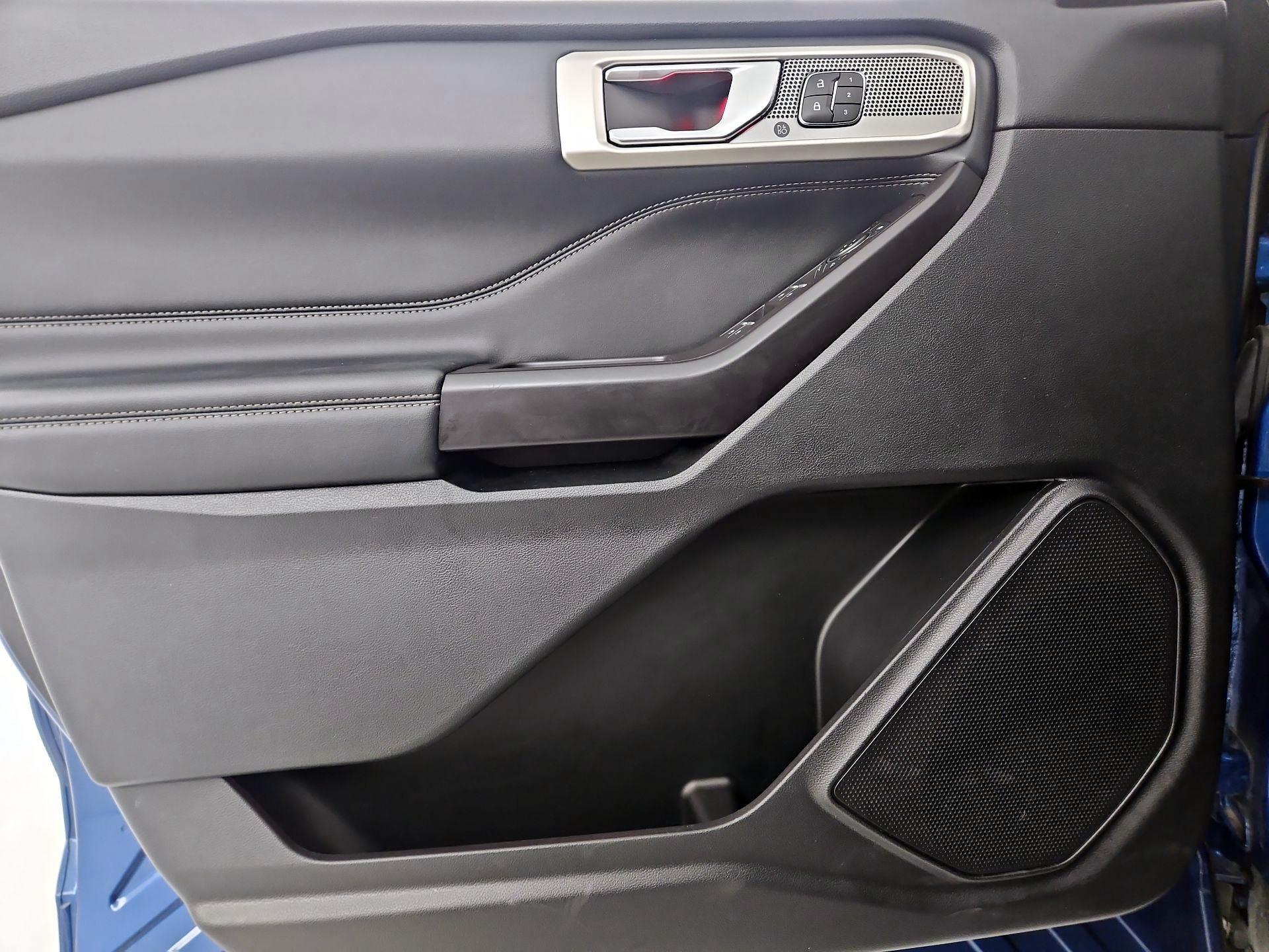 Thumbnail: 2020 Ford Explorer - 10