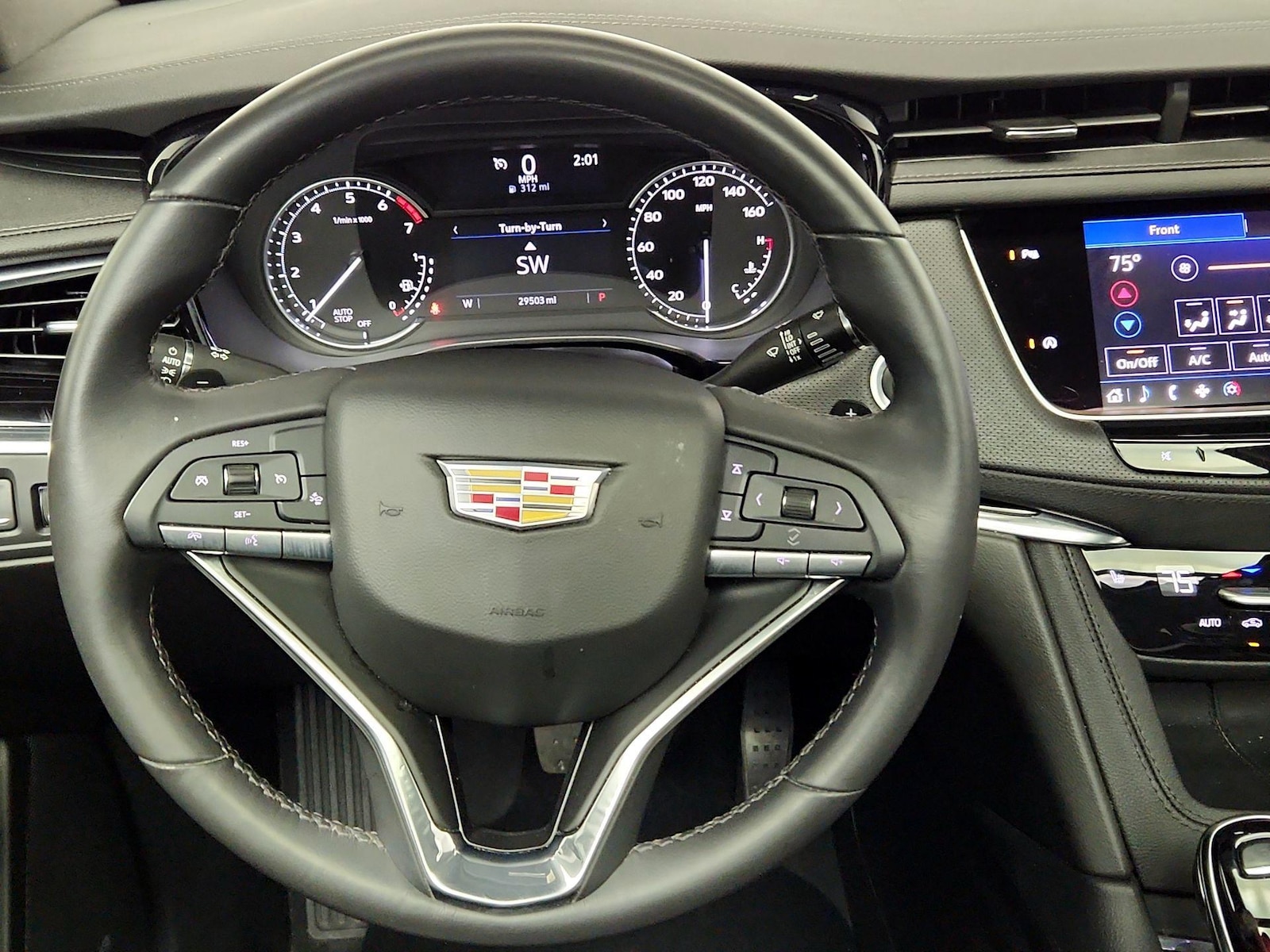 2024 Cadillac XT6 Luxury - Photo 11
