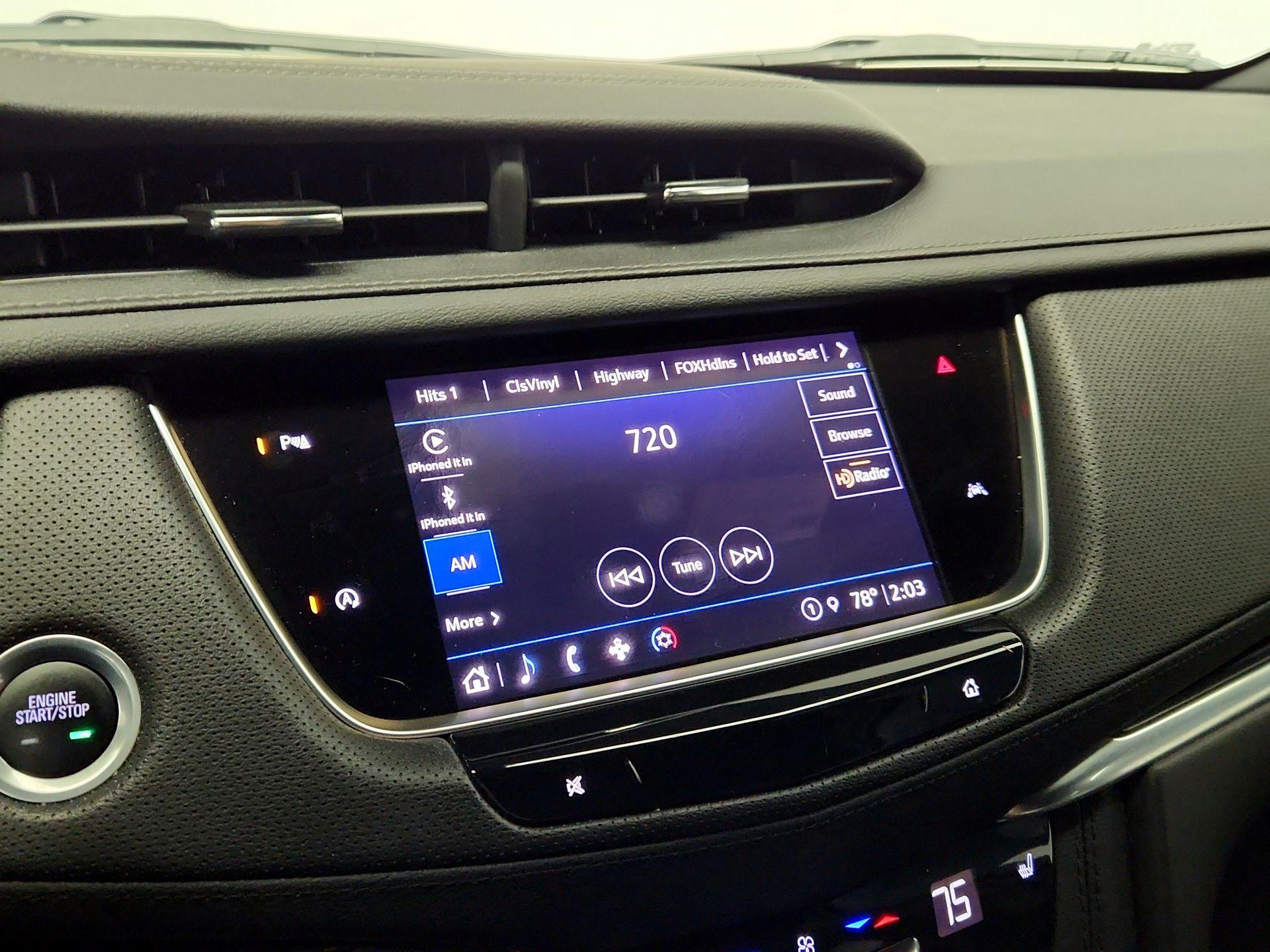Thumbnail: 2024 Cadillac XT6 - 15