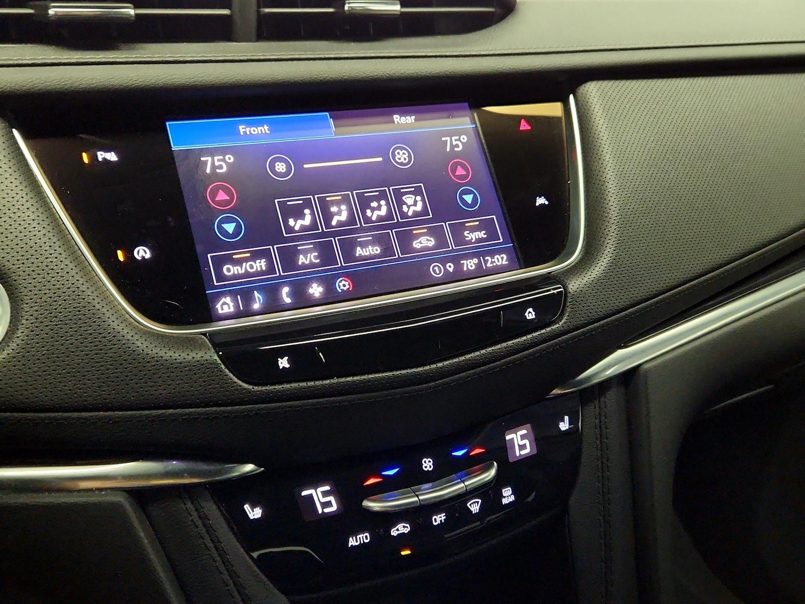 2024 Cadillac XT6 Luxury - Photo 17