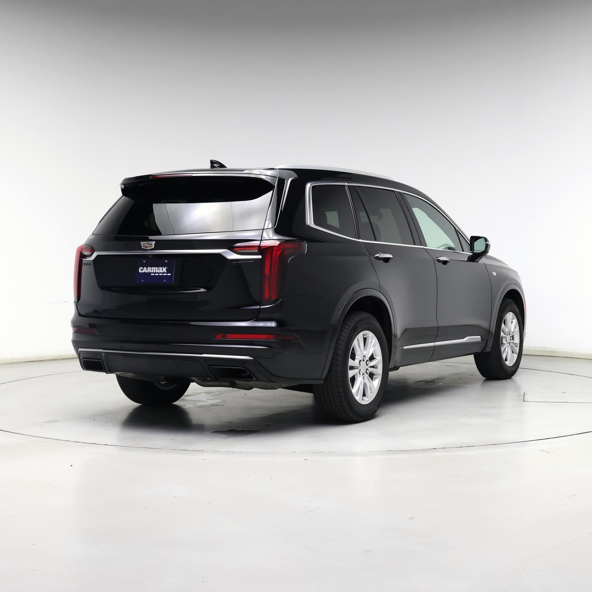 Thumbnail: 2024 Cadillac XT6 - 8