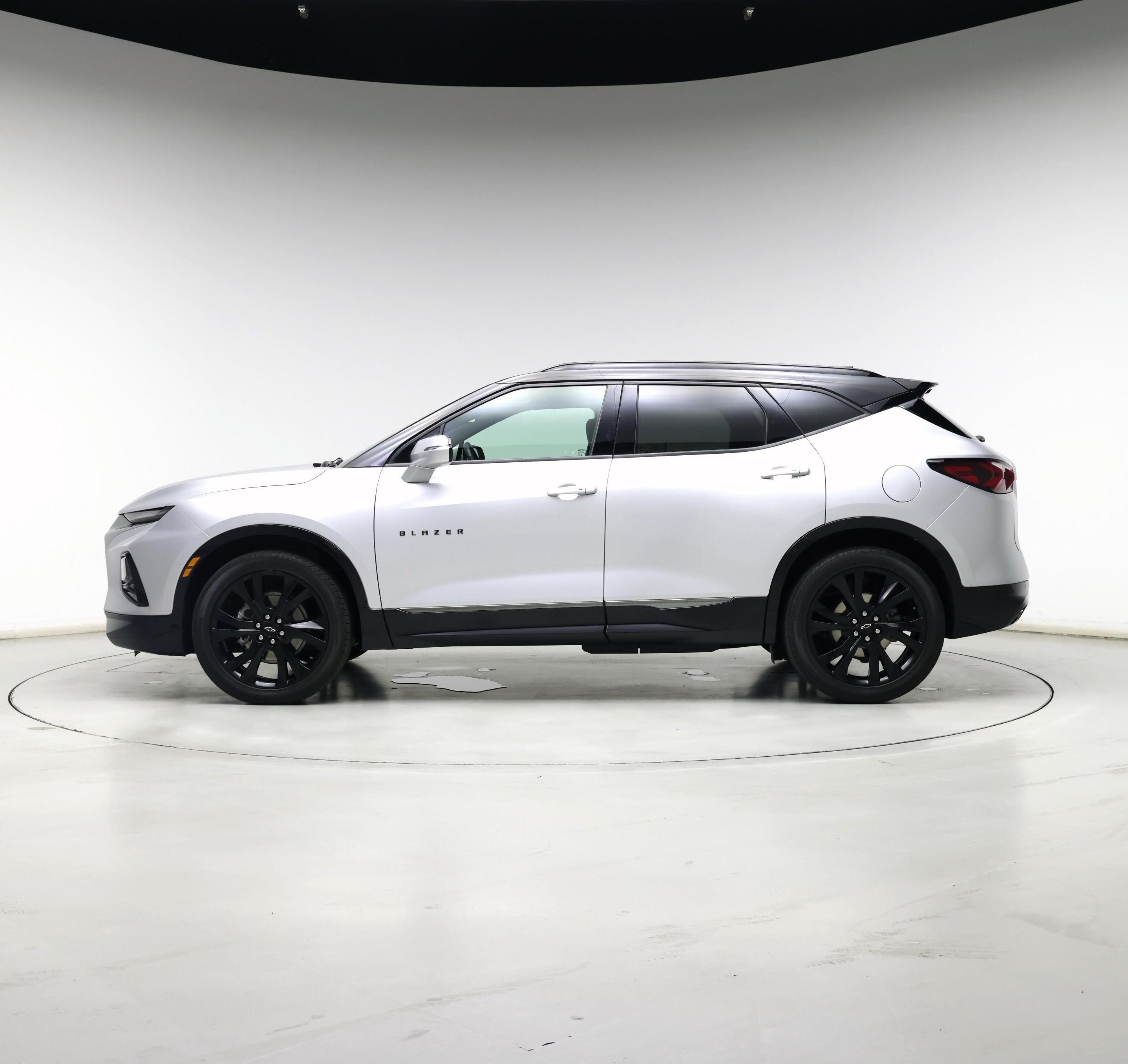 Thumbnail: 2022 Chevrolet Blazer - 3
