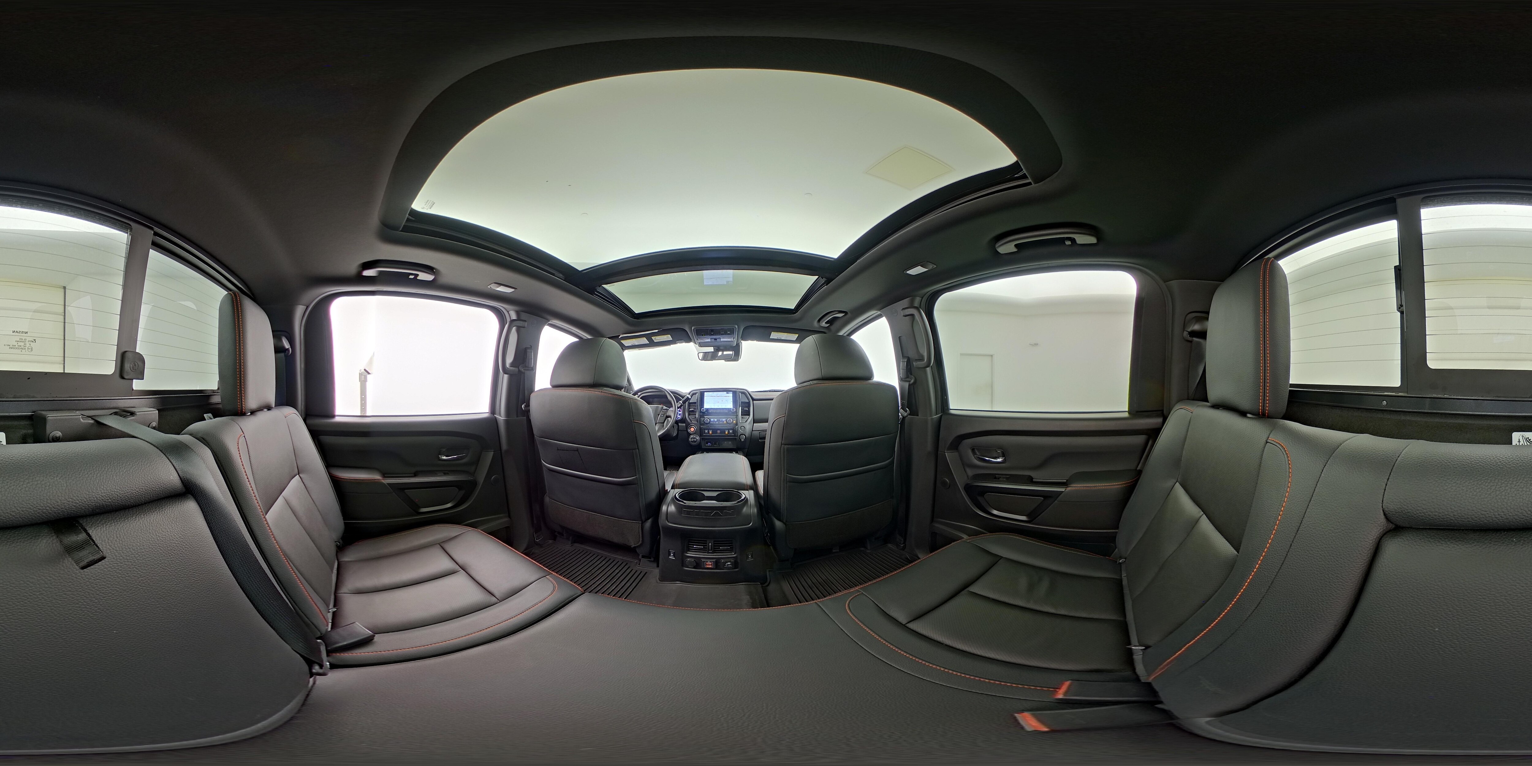 2024 Nissan Titan PRO-4X - Photo 27