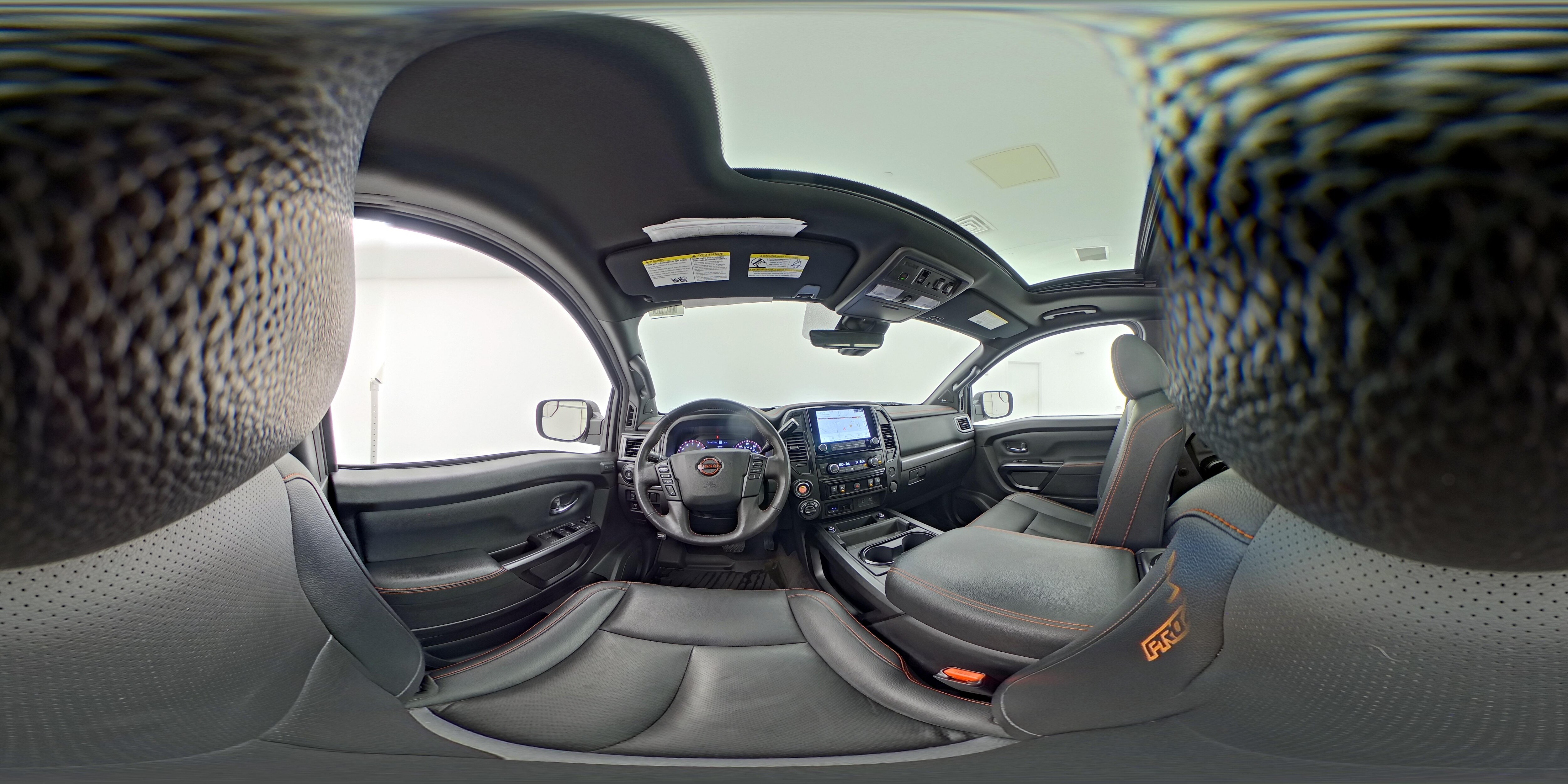 2024 Nissan Titan PRO-4X - Photo 28