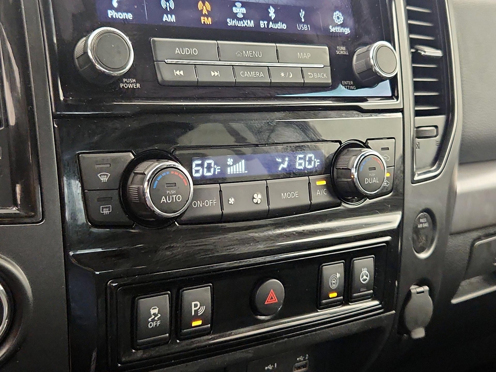 2024 Nissan Titan PRO-4X - Photo 18