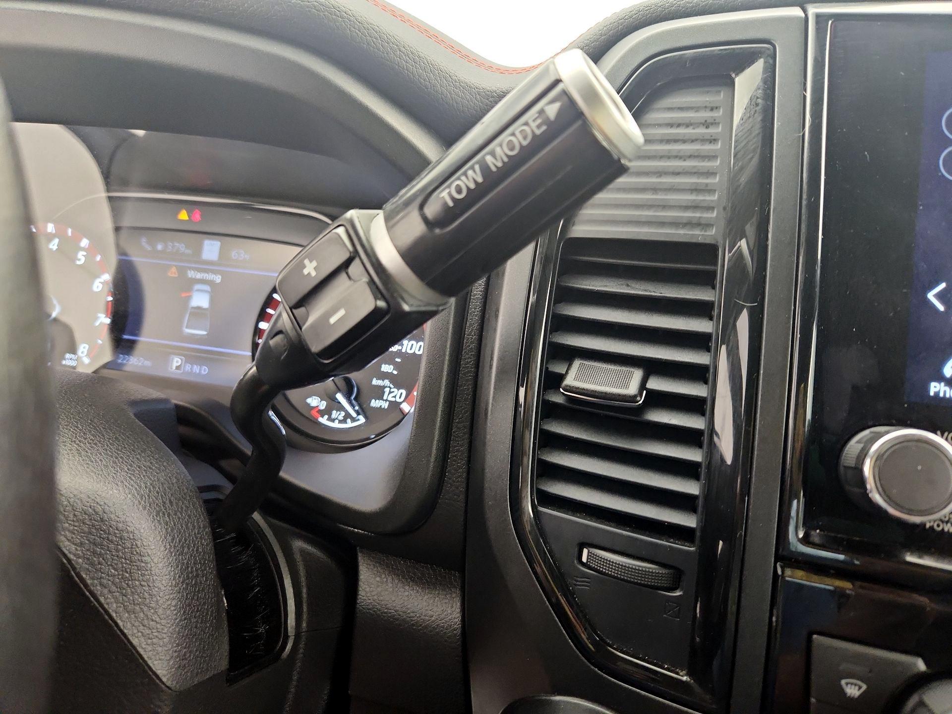 Thumbnail: 2024 Nissan Titan - 18