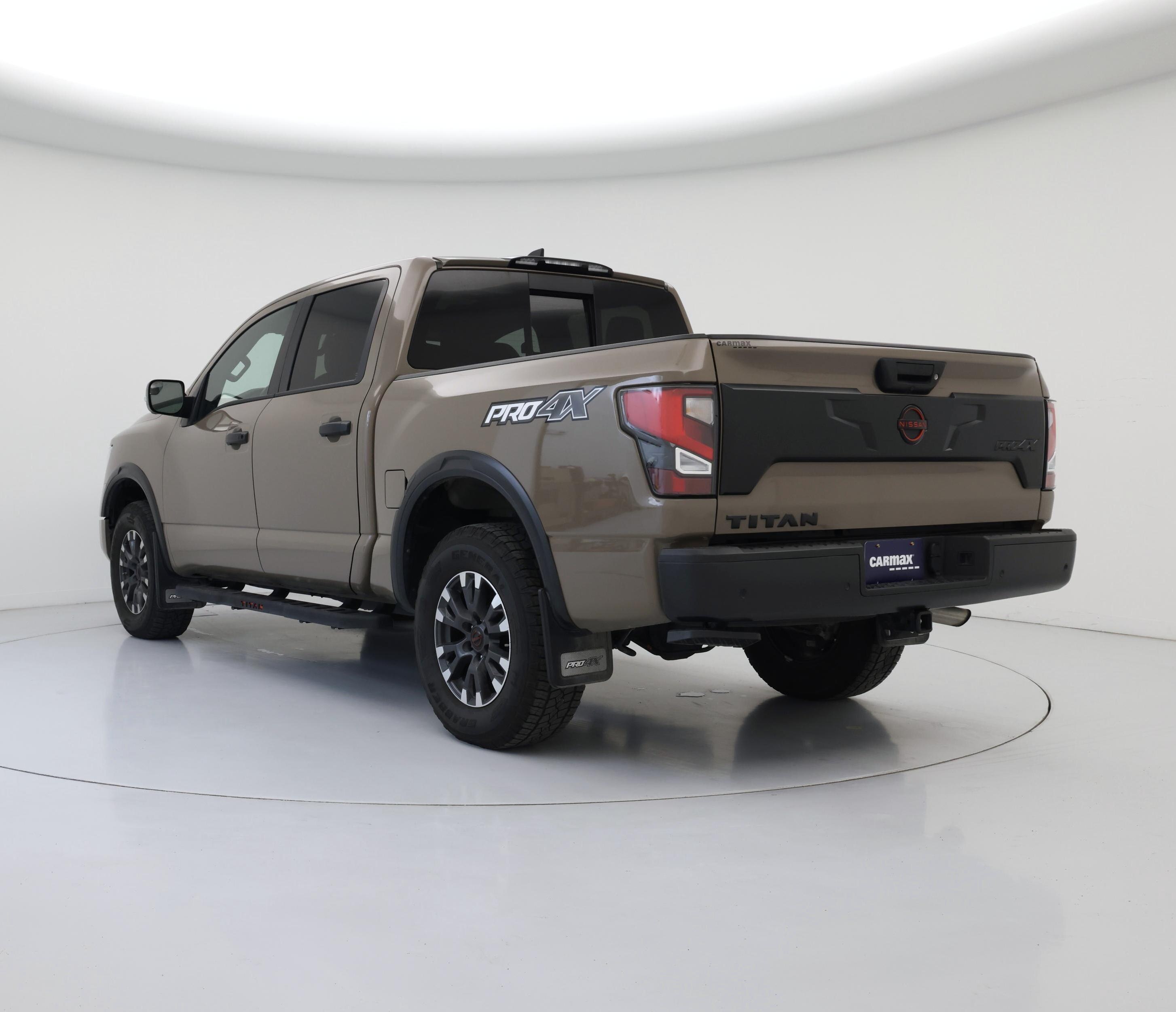 Thumbnail: 2024 Nissan Titan - 2