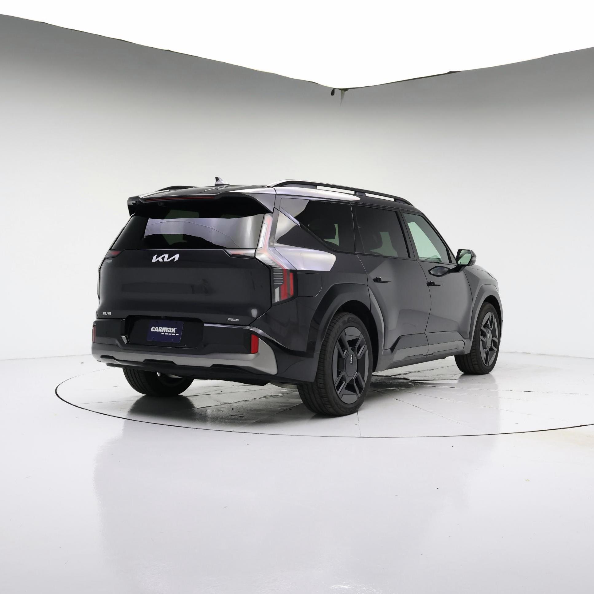 Thumbnail: 2024 Kia EV9 - 4