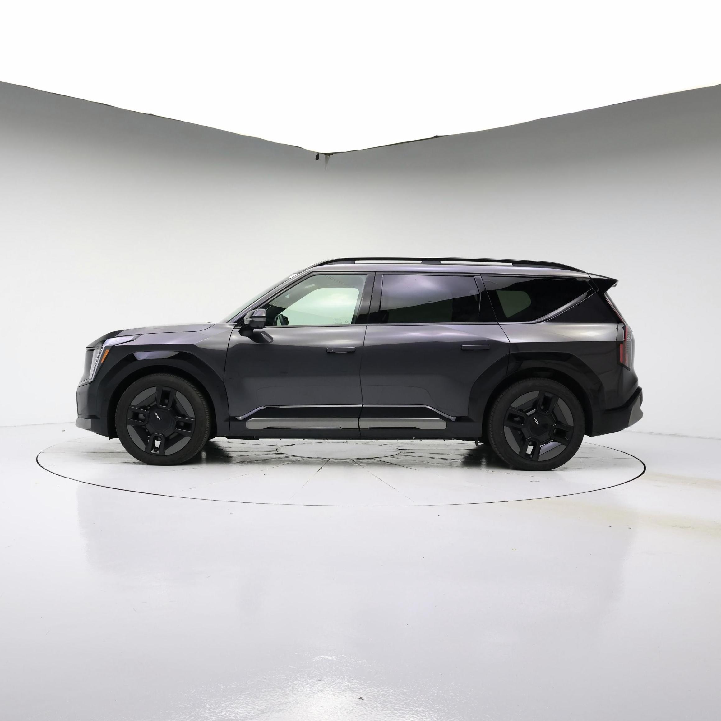 Thumbnail: 2024 Kia EV9 - 7