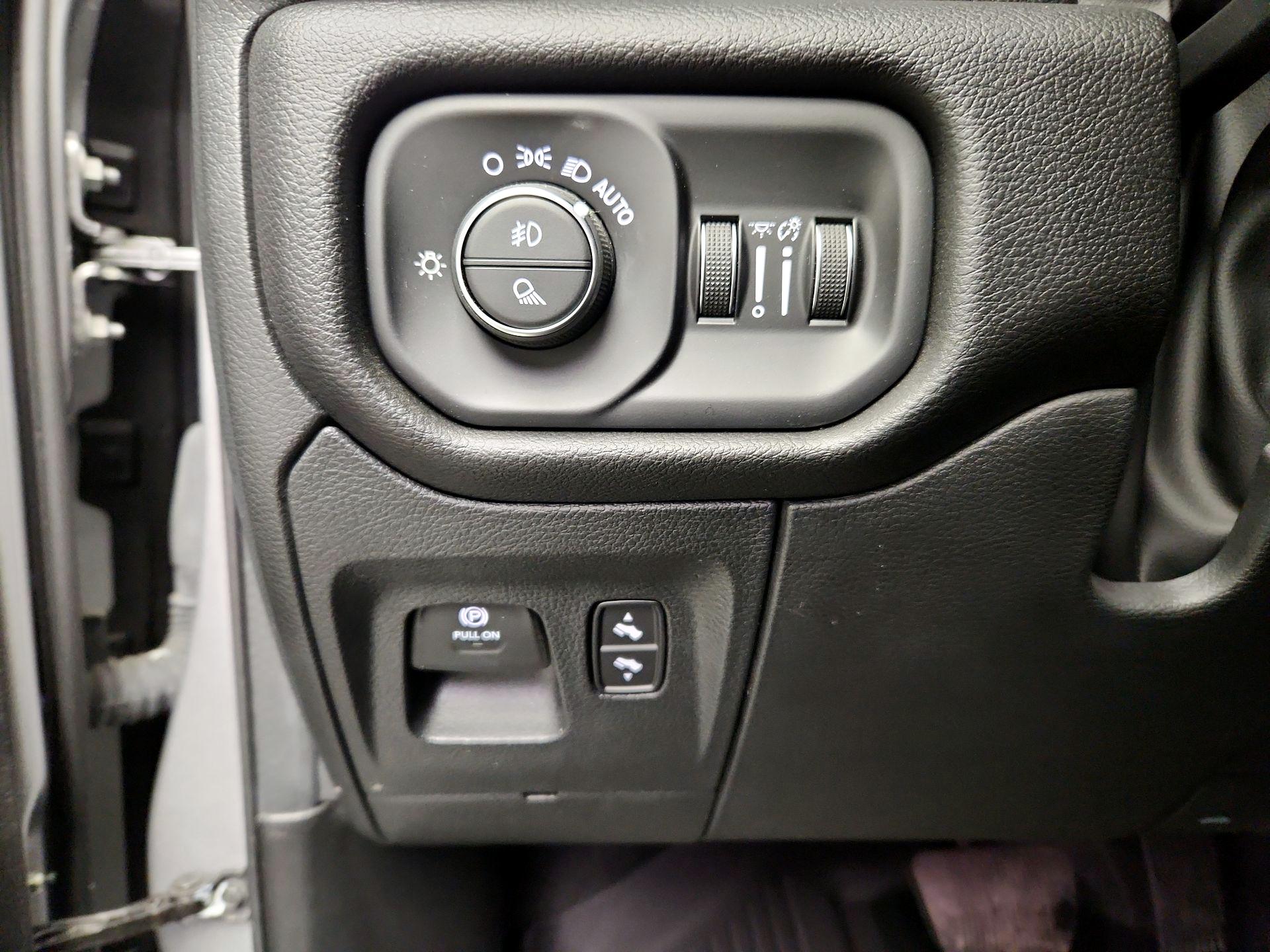 Thumbnail: 2023 RAM 1500 - 13