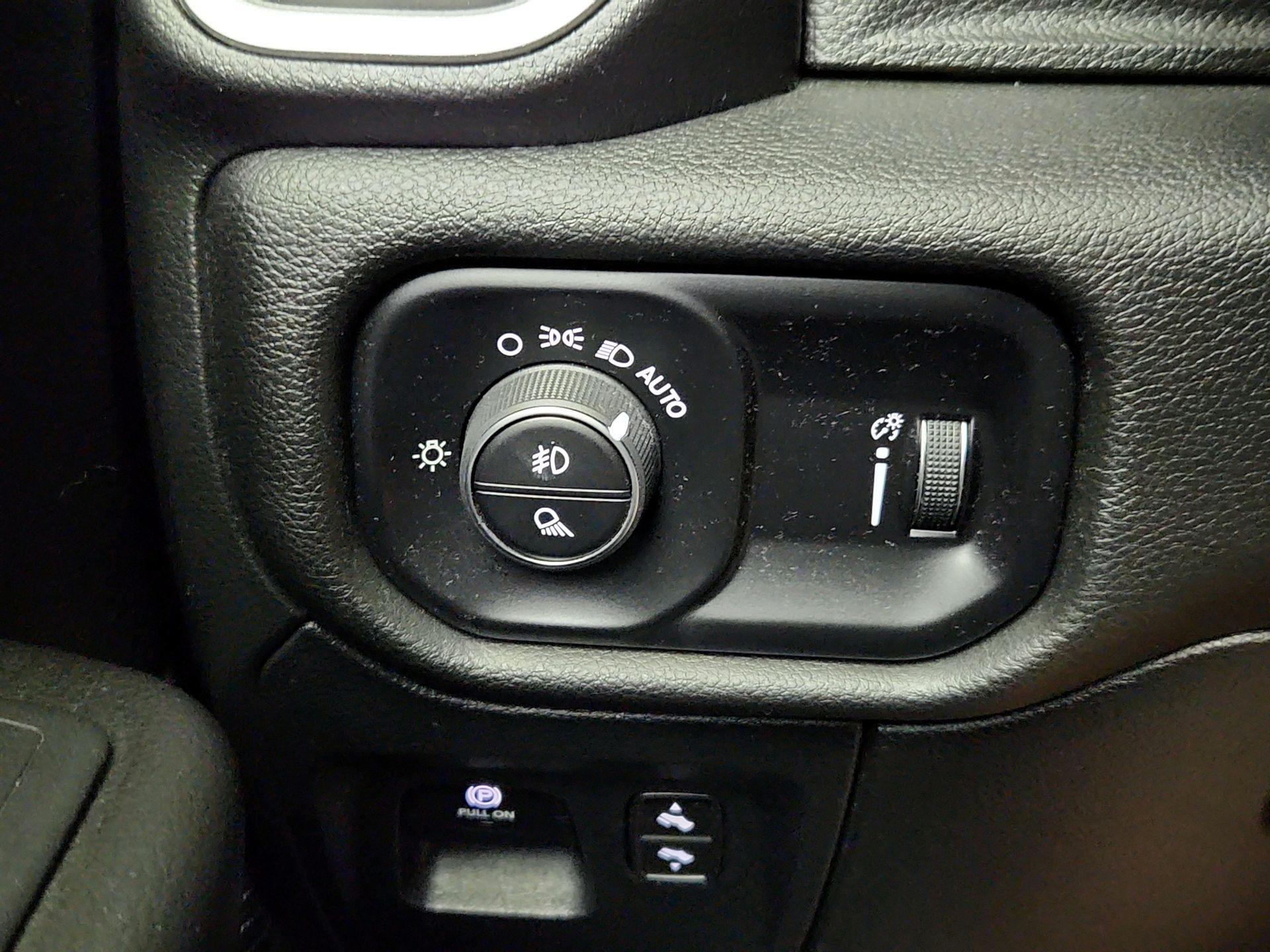 Thumbnail: 2023 RAM 1500 - 13