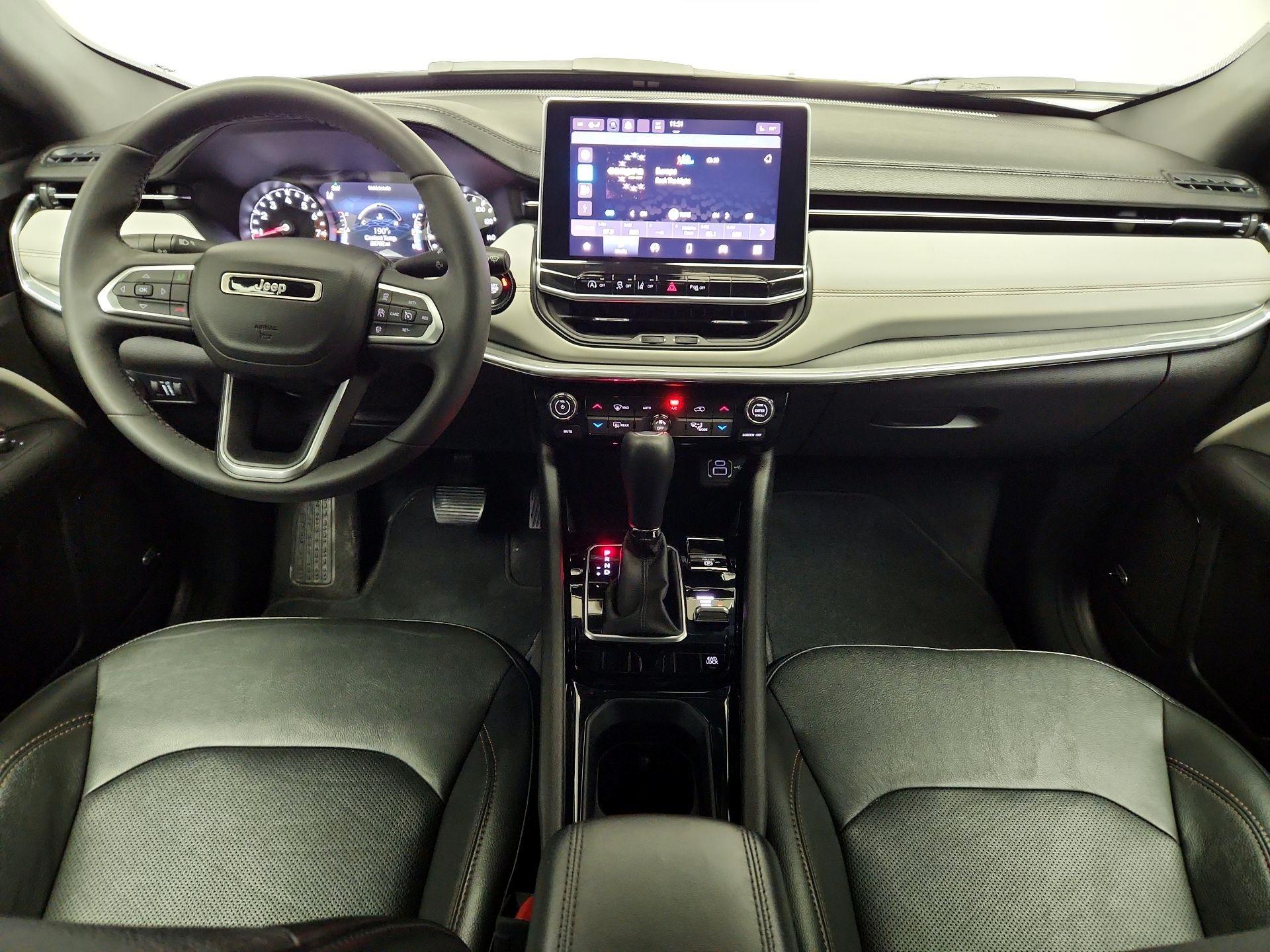 Thumbnail: 2023 Jeep Compass - 9