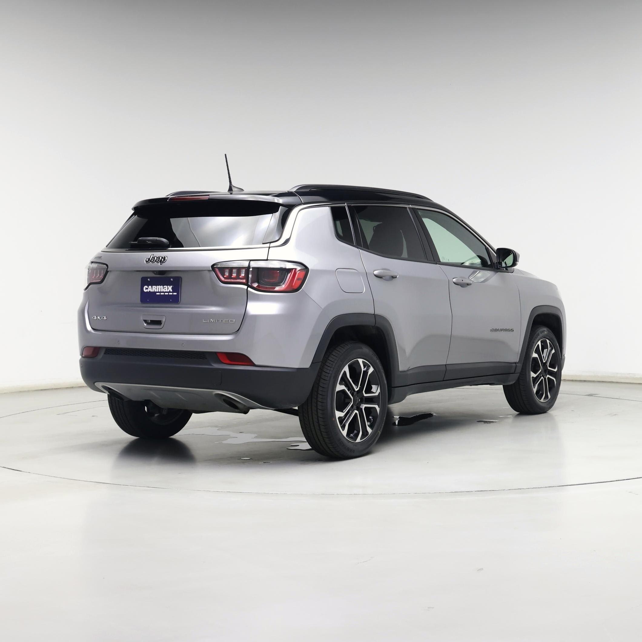 Thumbnail: 2023 Jeep Compass - 8