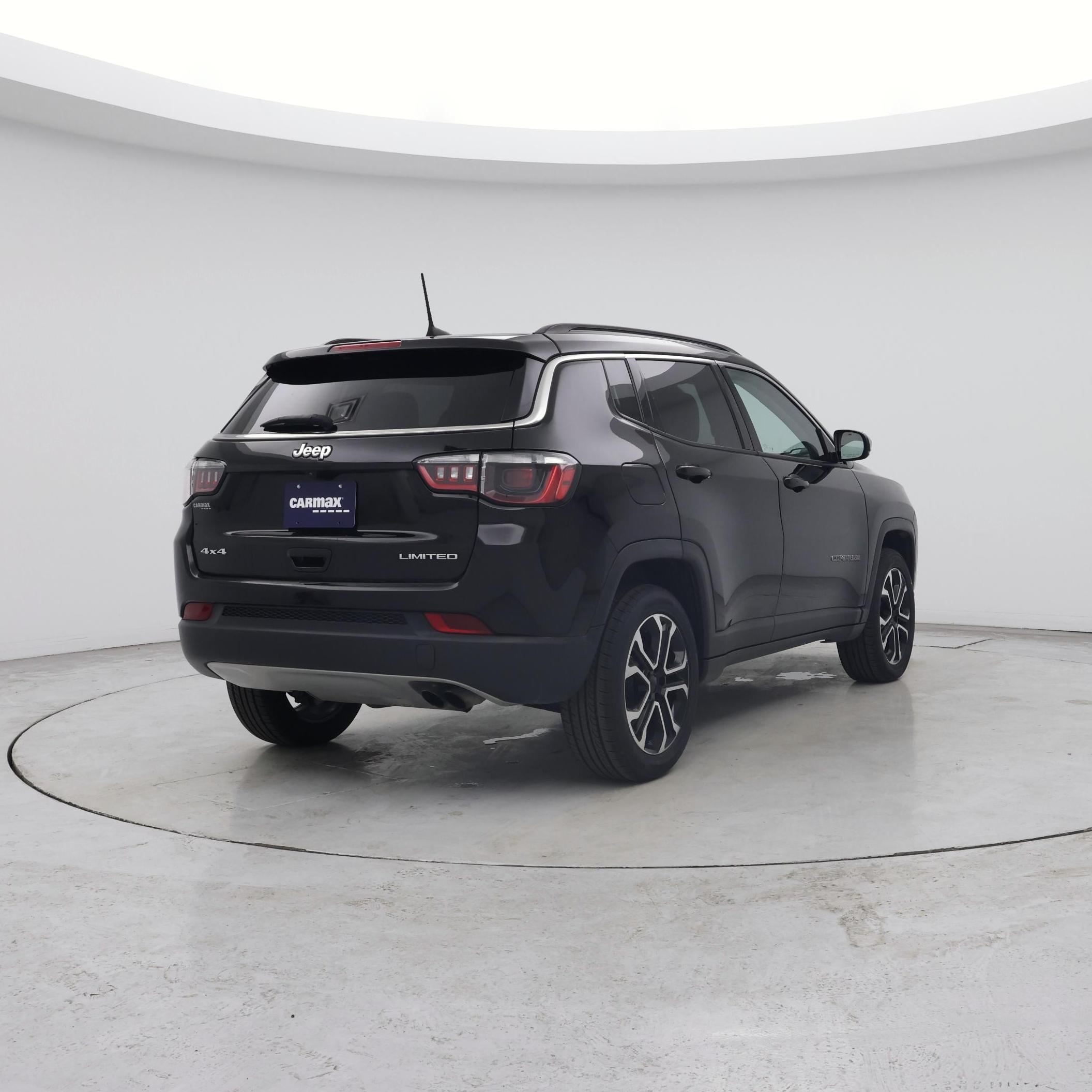 Thumbnail: 2022 Jeep Compass - 8