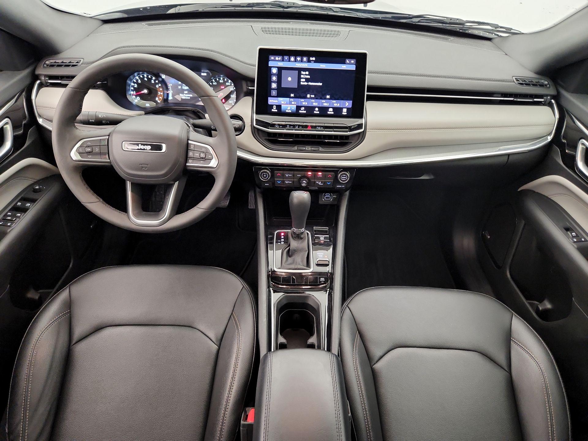 Thumbnail: 2024 Jeep Compass - 9