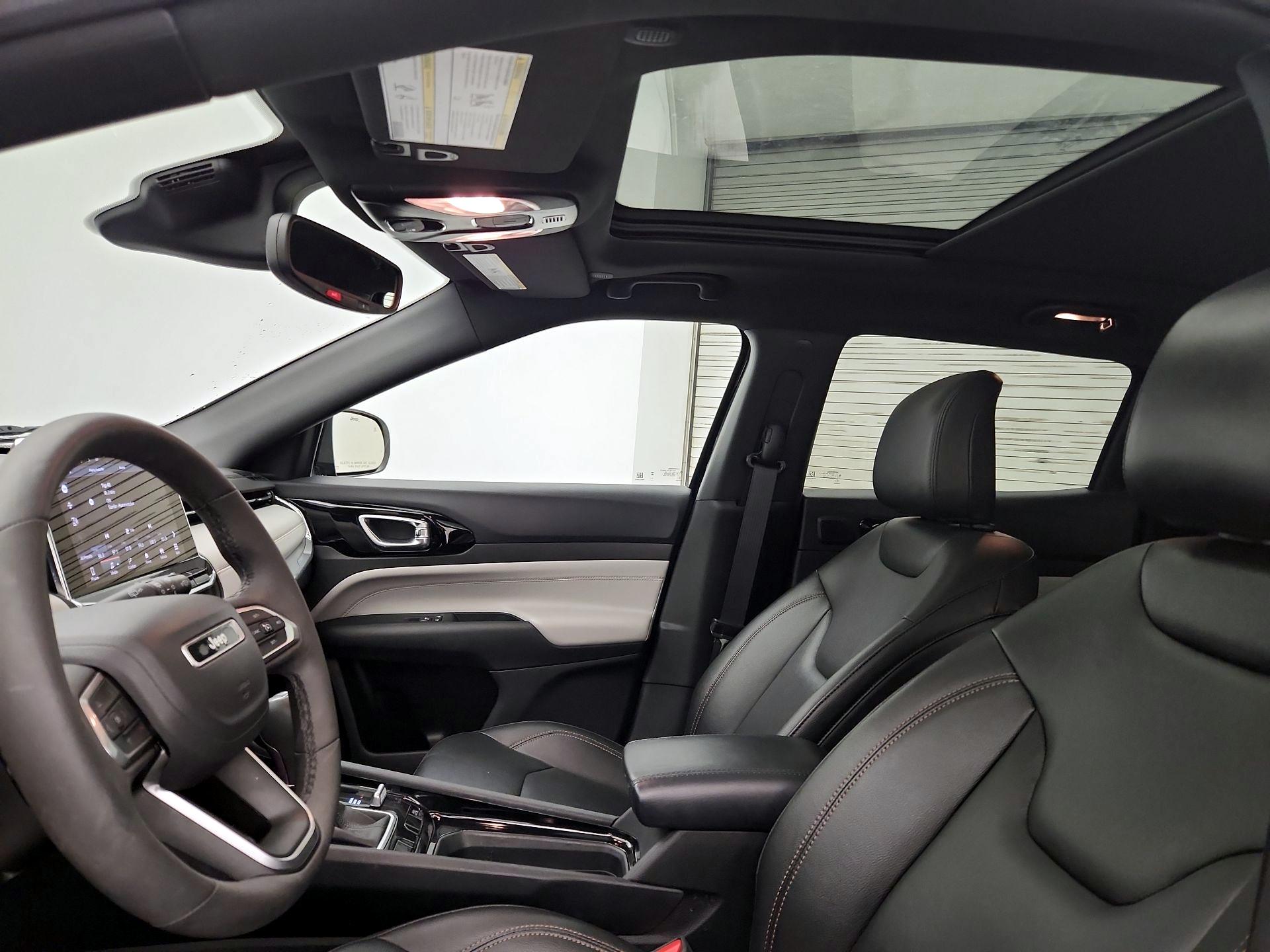 Thumbnail: 2024 Jeep Compass - 19