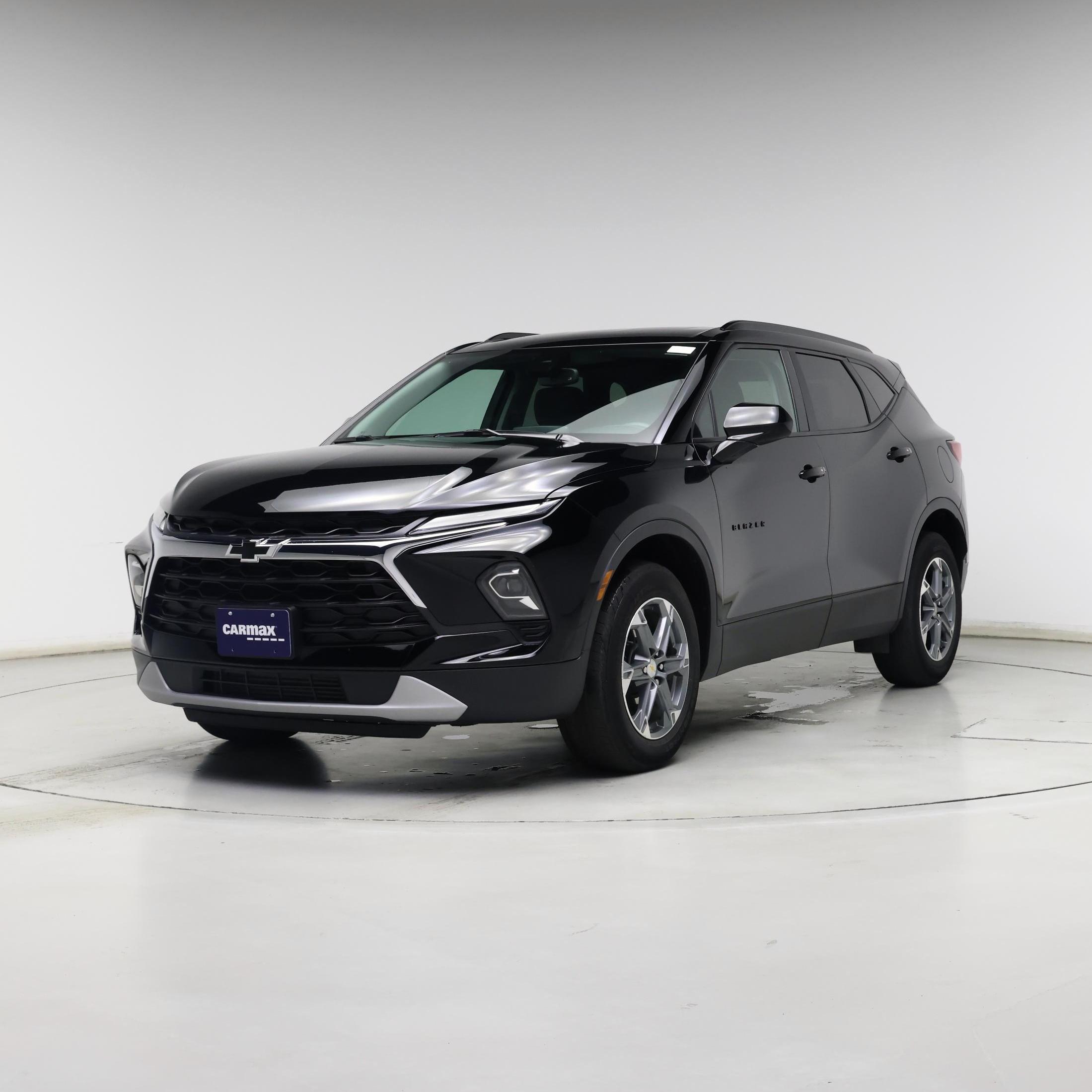 Thumbnail: 2023 Chevrolet Blazer - 4