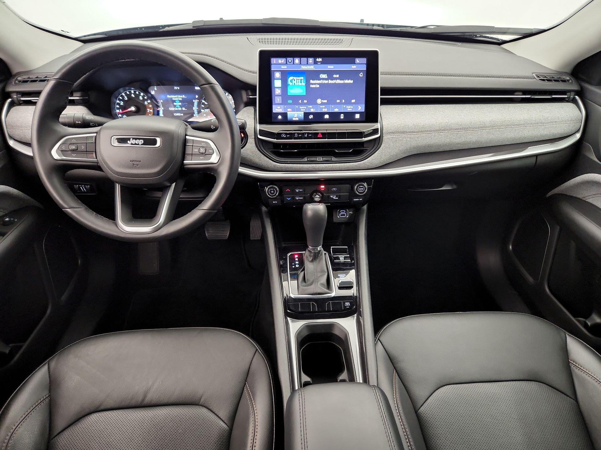 Thumbnail: 2022 Jeep Compass - 9