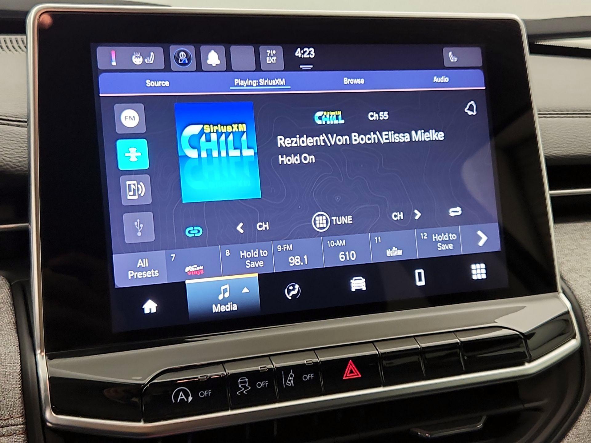 Thumbnail: 2022 Jeep Compass - 15