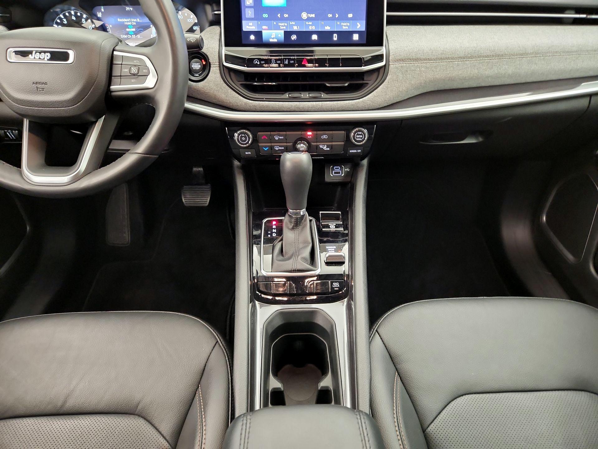 Thumbnail: 2022 Jeep Compass - 17