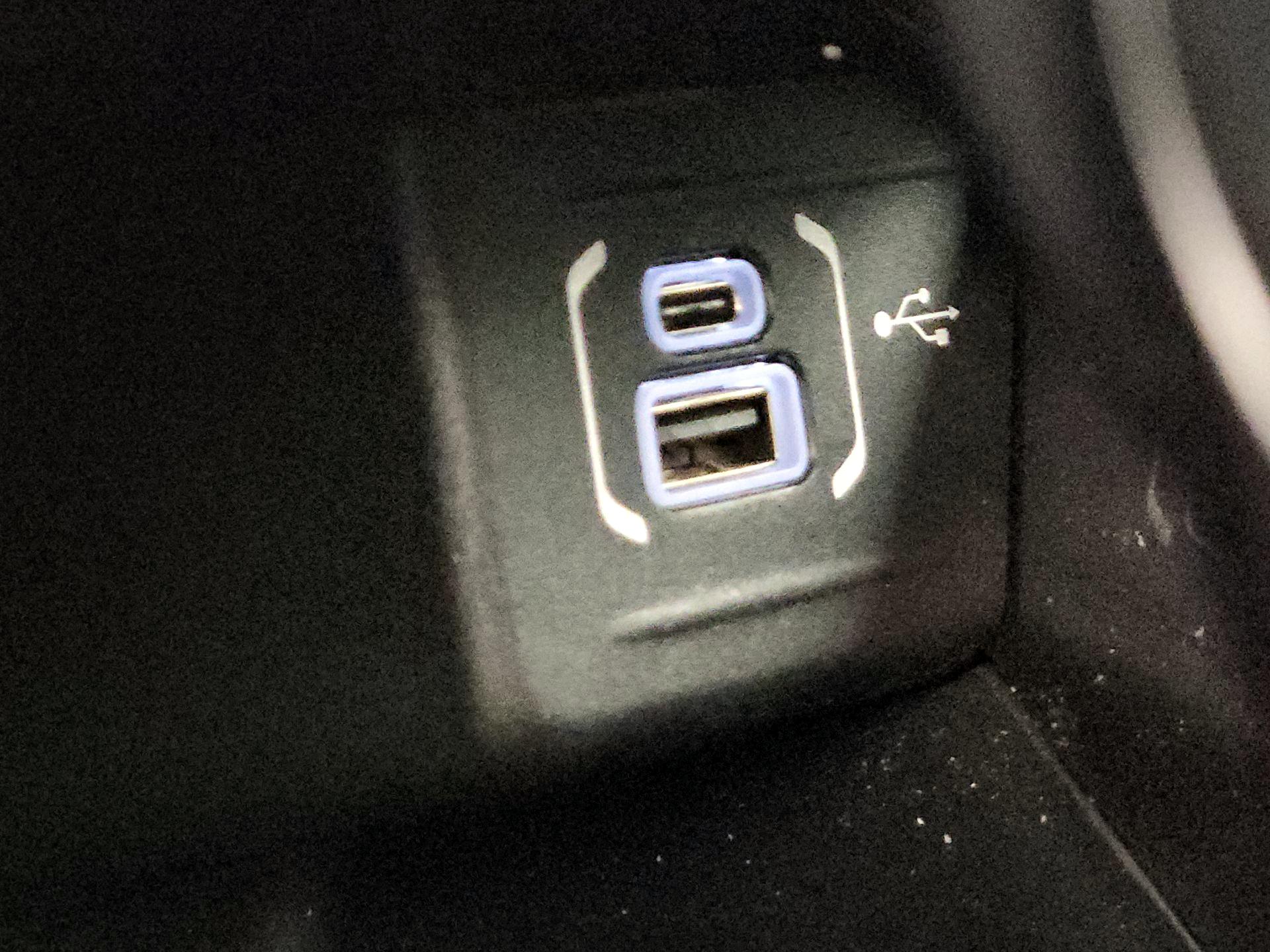 Thumbnail: 2022 Jeep Compass - 18