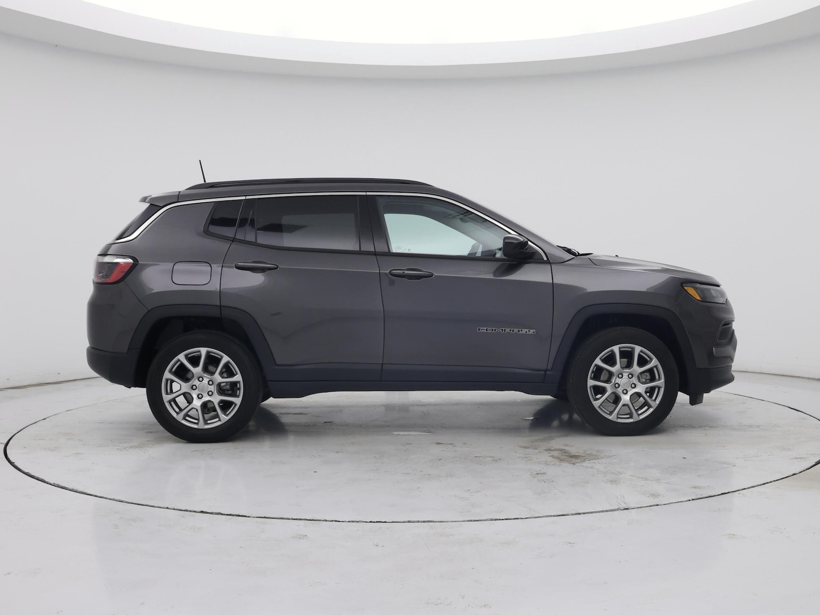 2022 Jeep Compass Latitude Lux - Photo 8