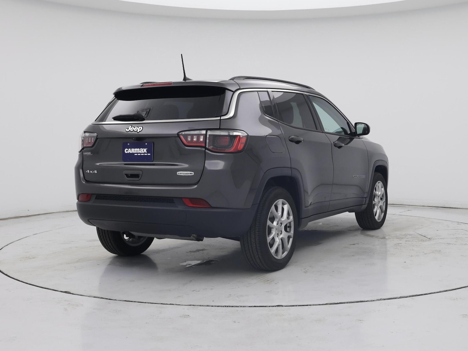 2022 Jeep Compass Latitude Lux - Photo 9