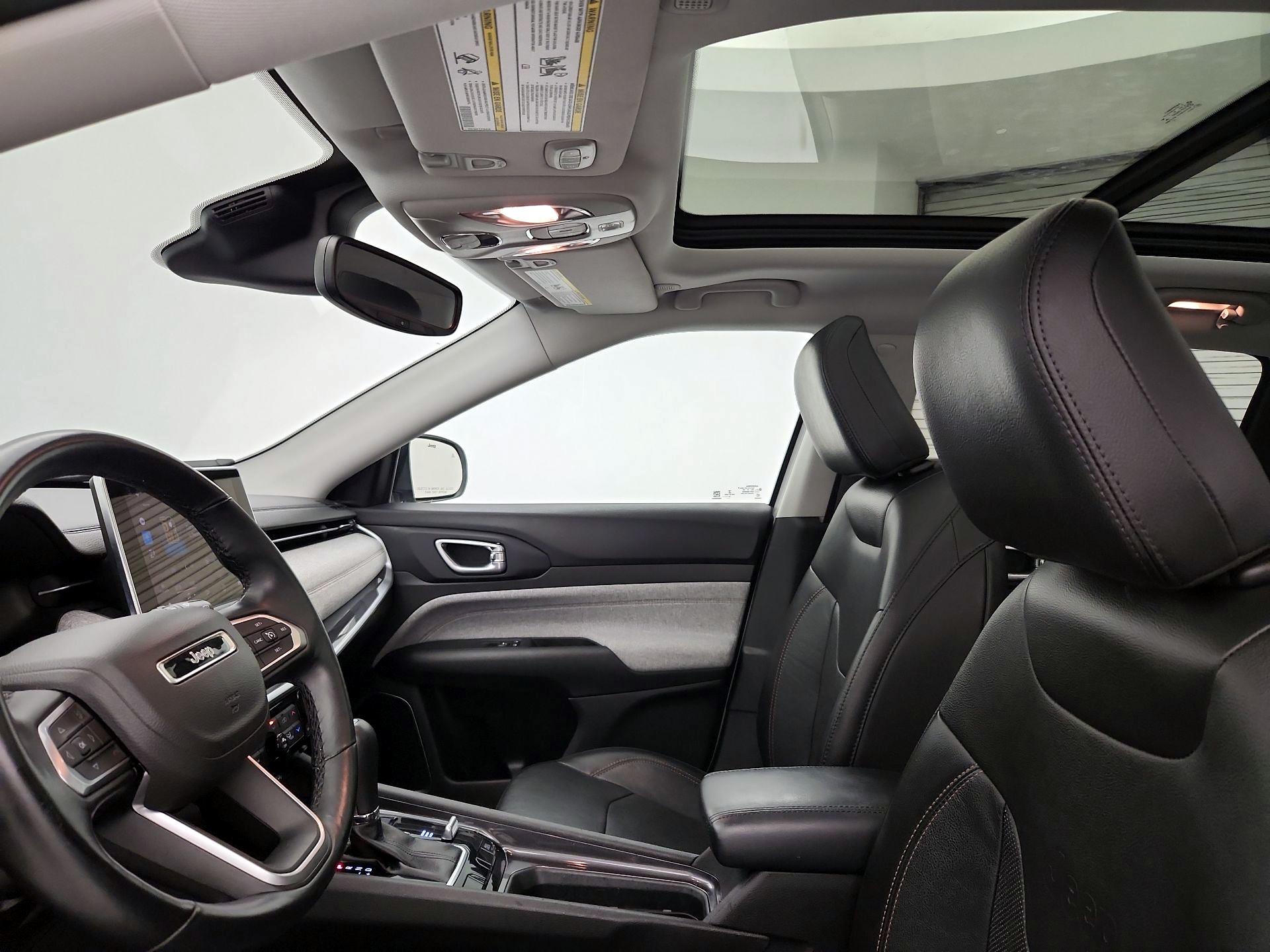 Thumbnail: 2022 Jeep Compass - 19