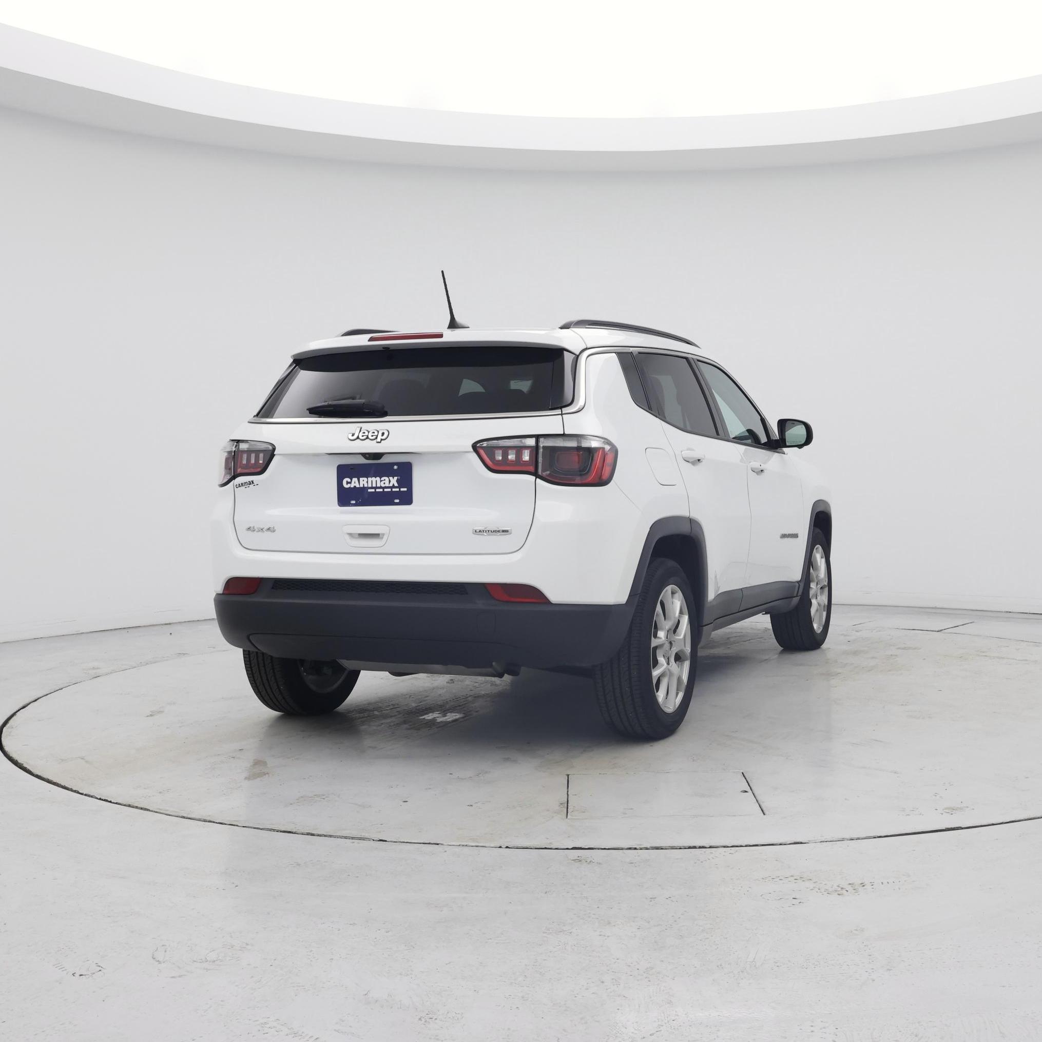 Thumbnail: 2022 Jeep Compass - 8