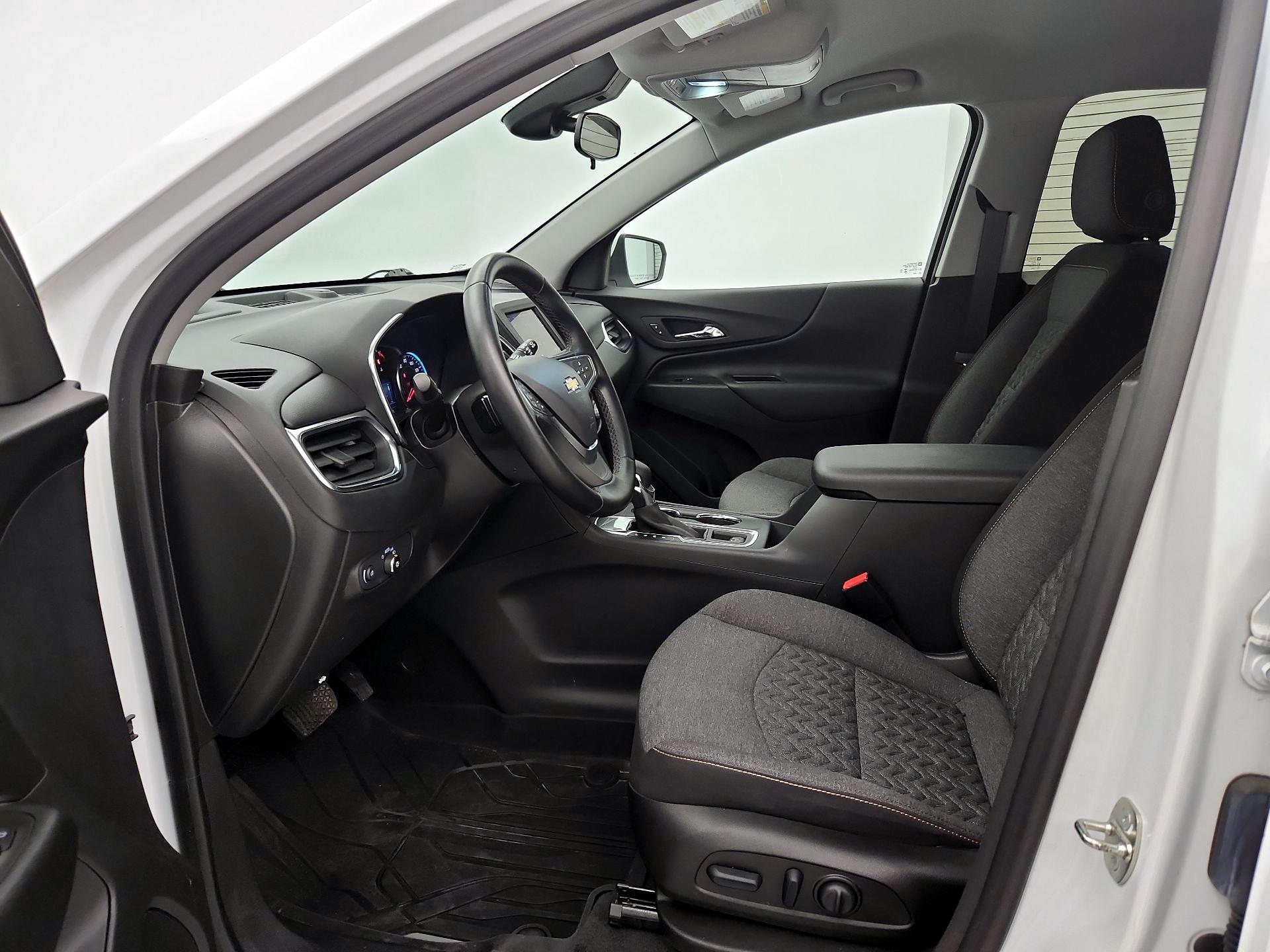 Thumbnail: 2023 Chevrolet Equinox - 11