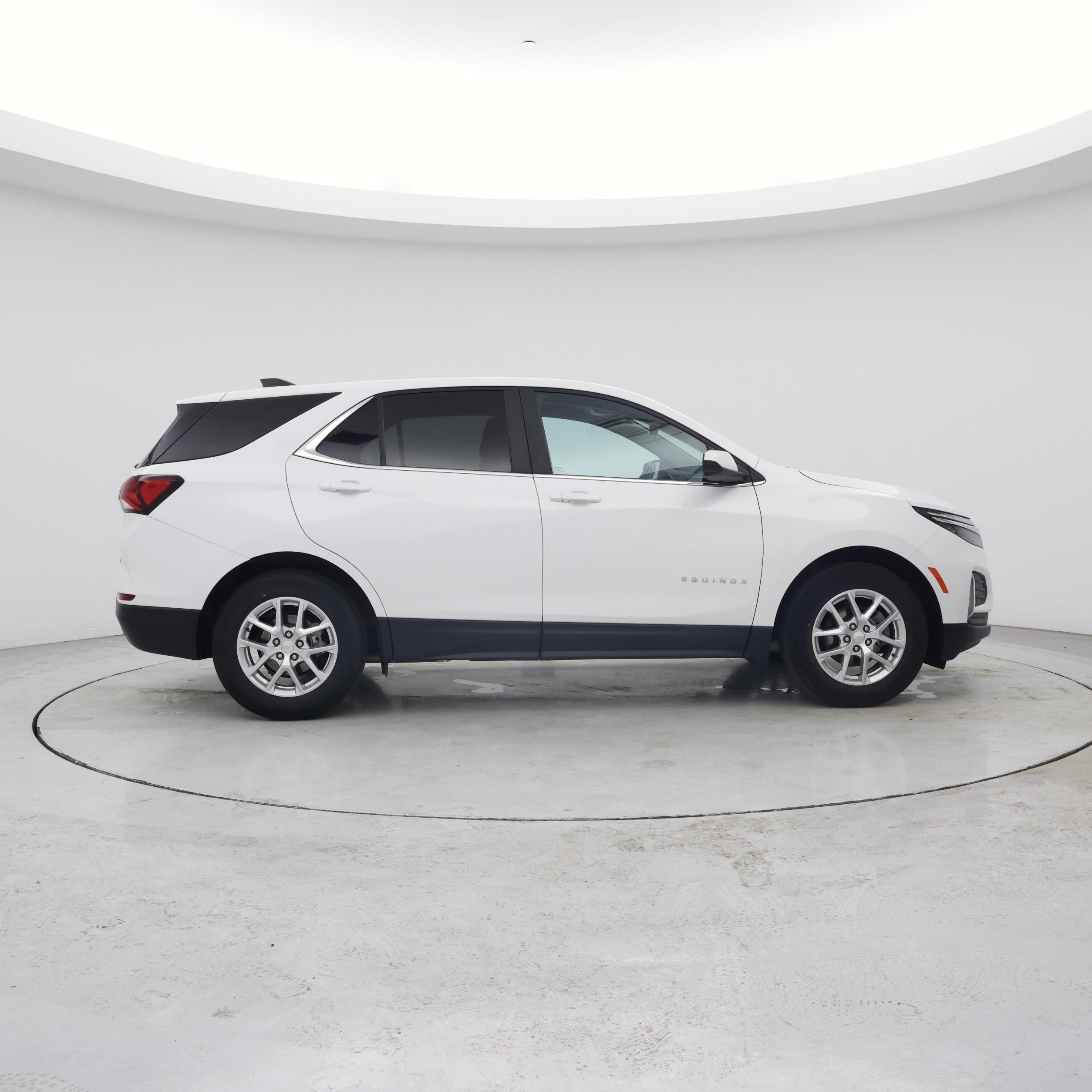 Thumbnail: 2023 Chevrolet Equinox - 7