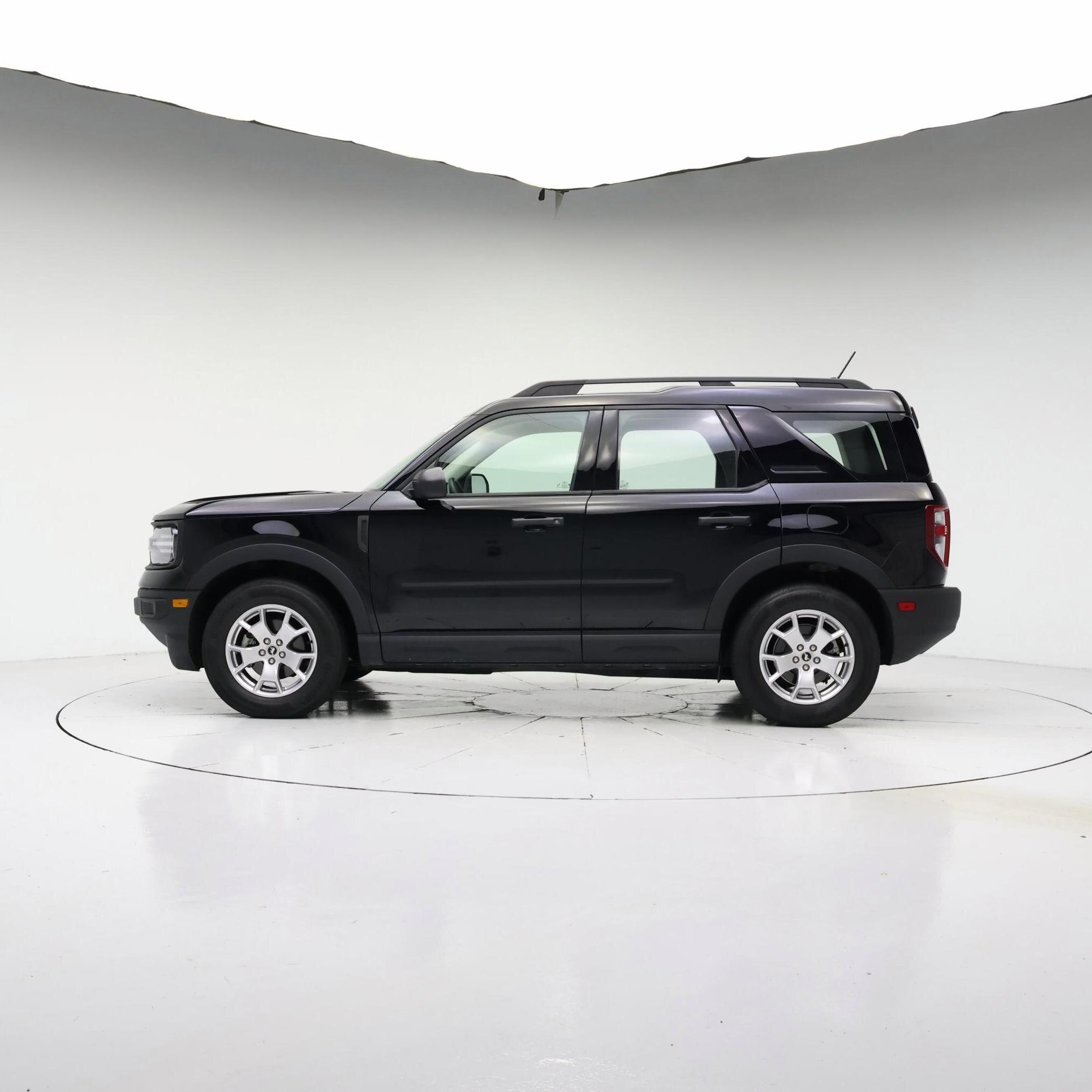 Thumbnail: 2023 Ford Bronco Sport - 3