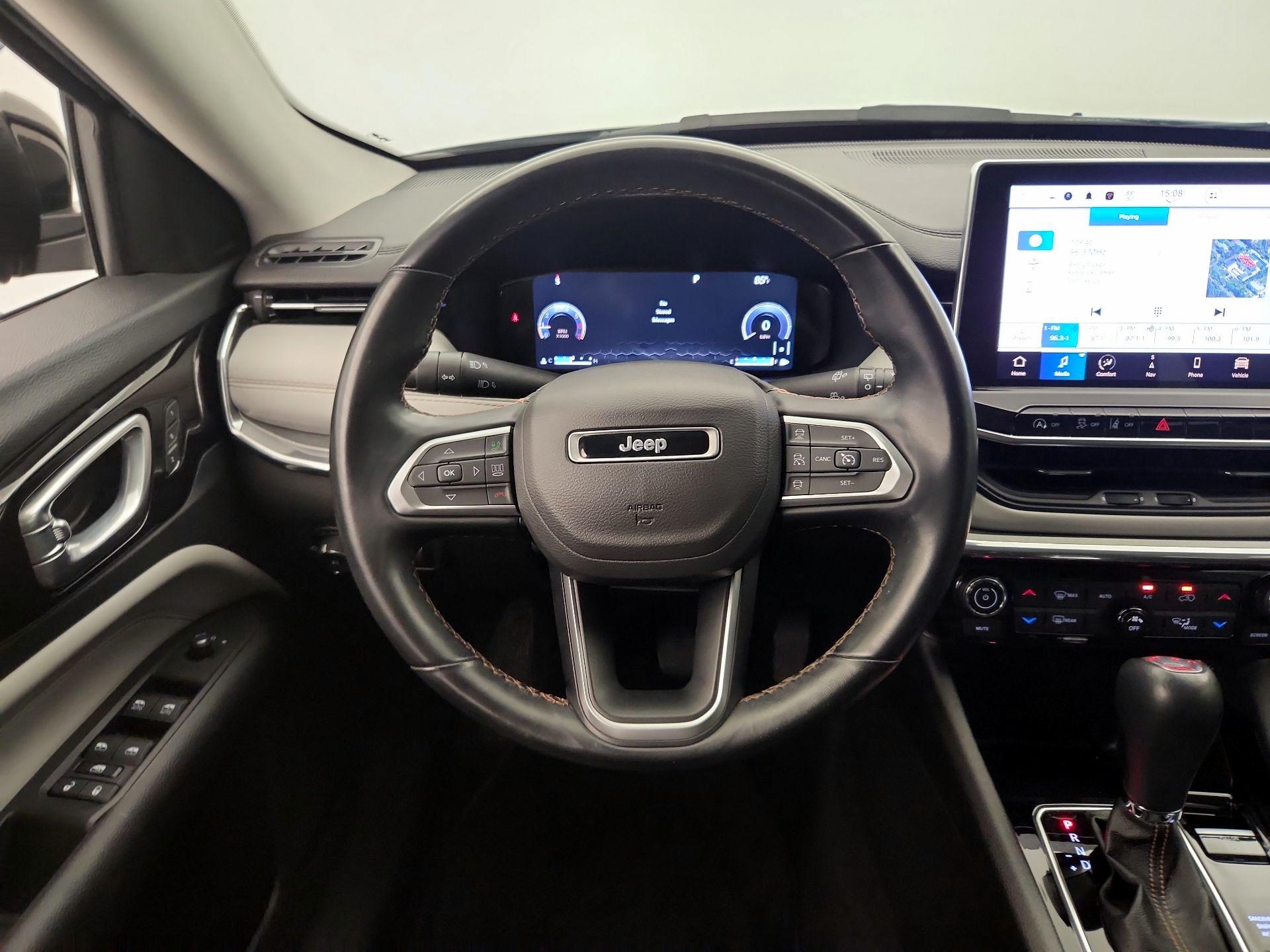 Thumbnail: 2022 Jeep Compass - 10