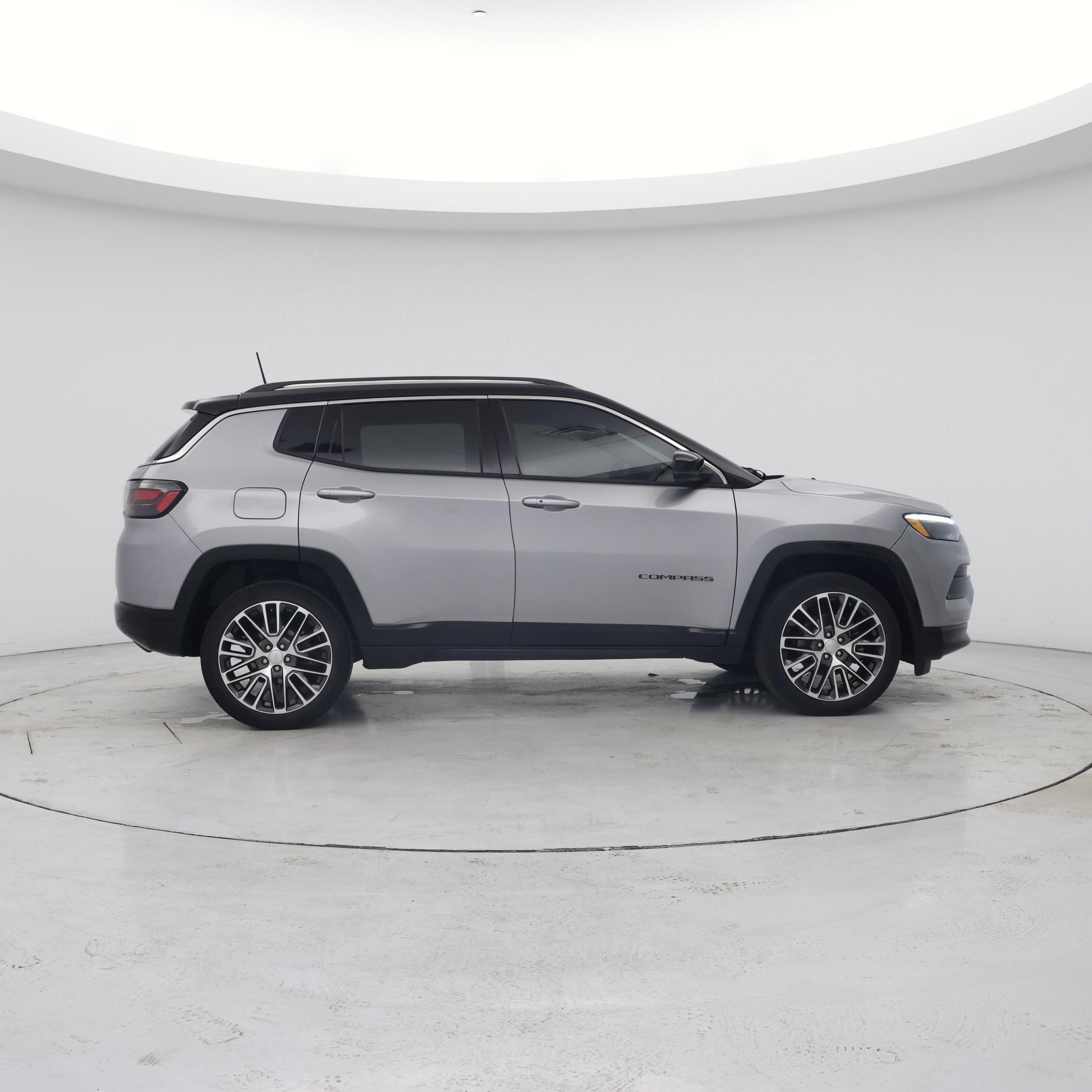 Thumbnail: 2022 Jeep Compass - 7