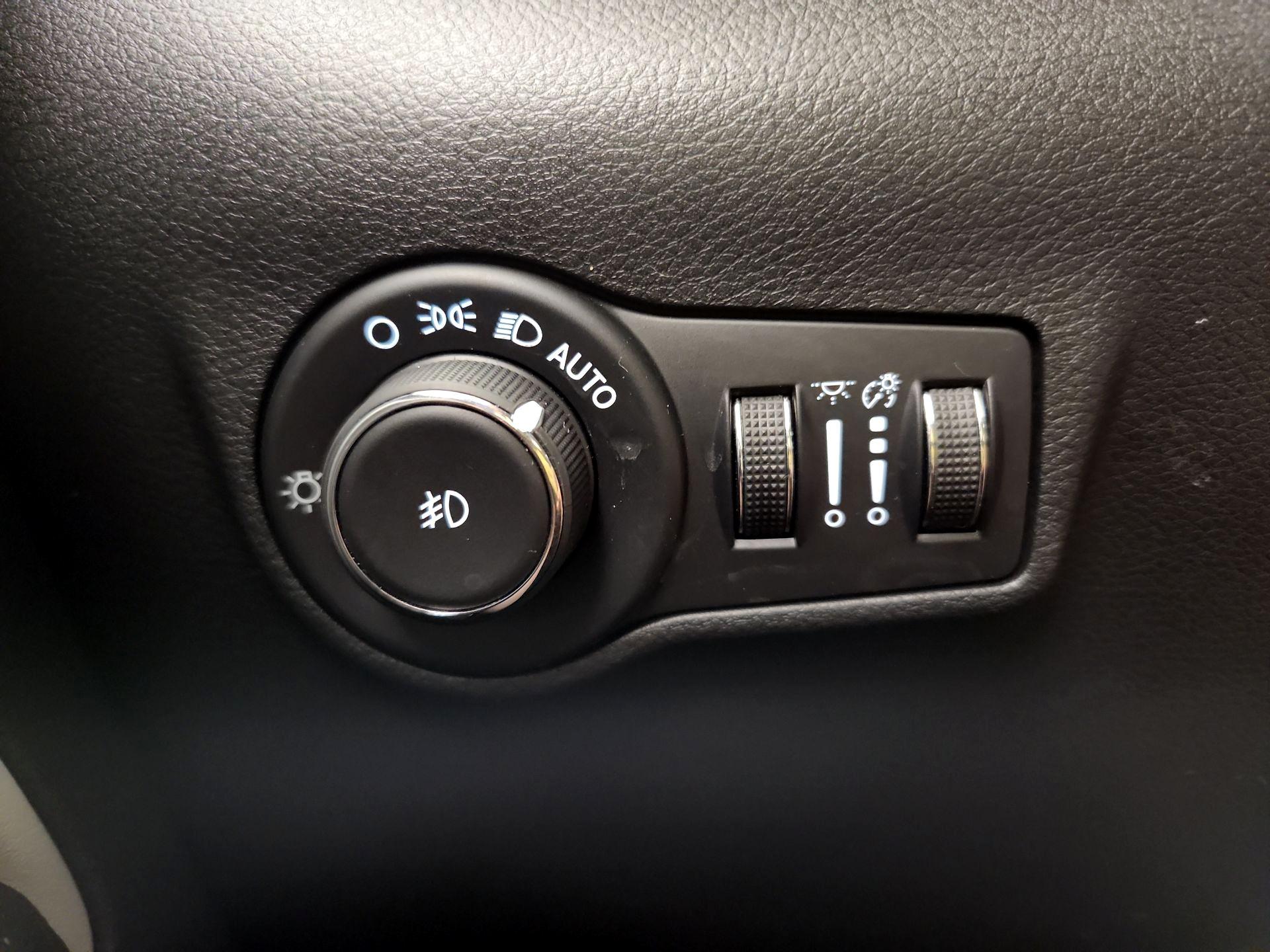 Thumbnail: 2024 Jeep Compass - 13