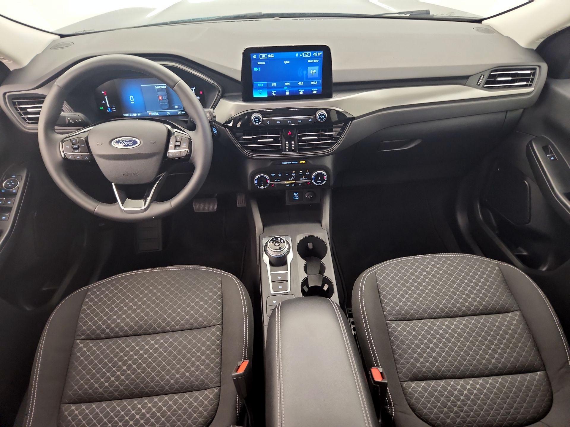 Thumbnail: 2023 Ford Escape - 9