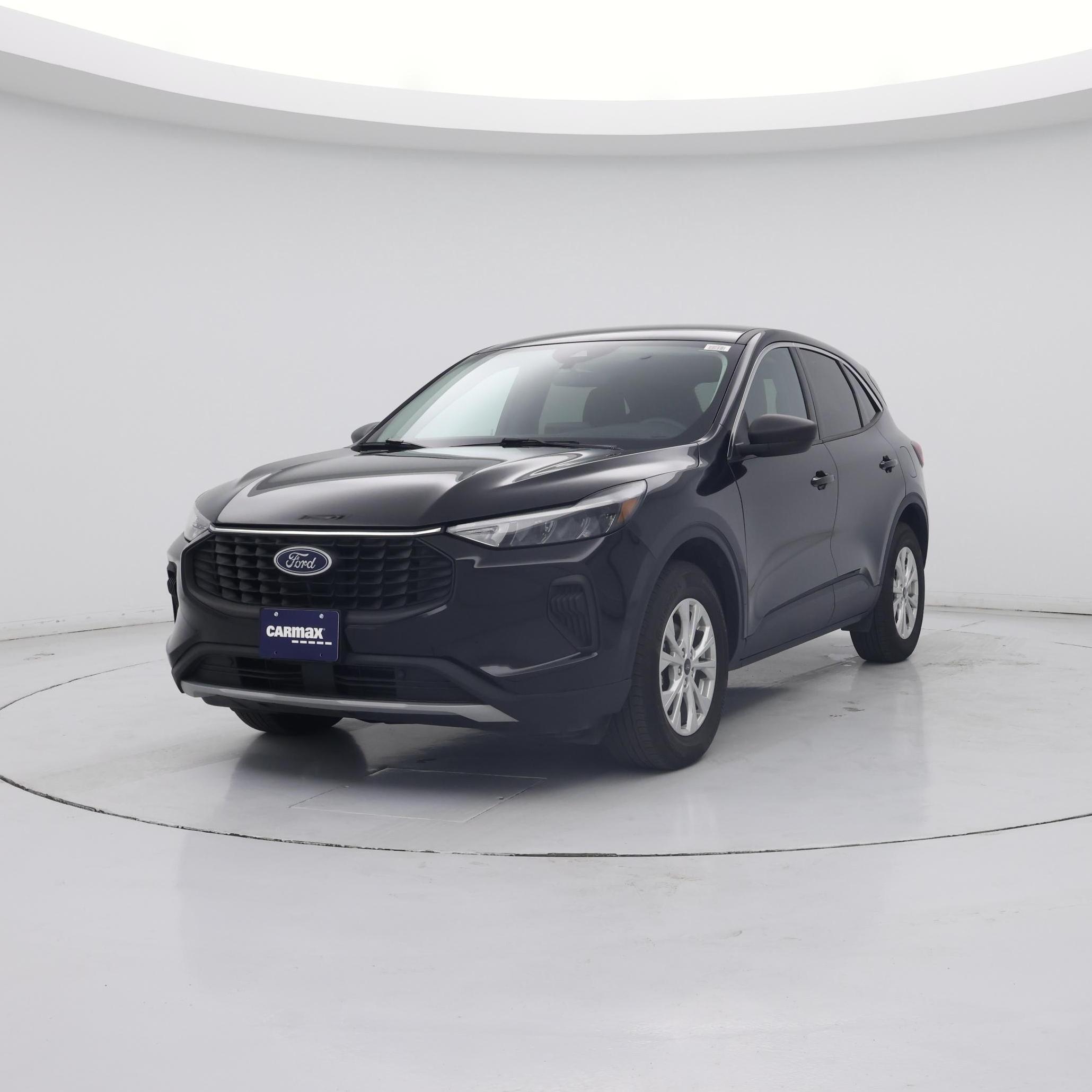 Thumbnail: 2023 Ford Escape - 4