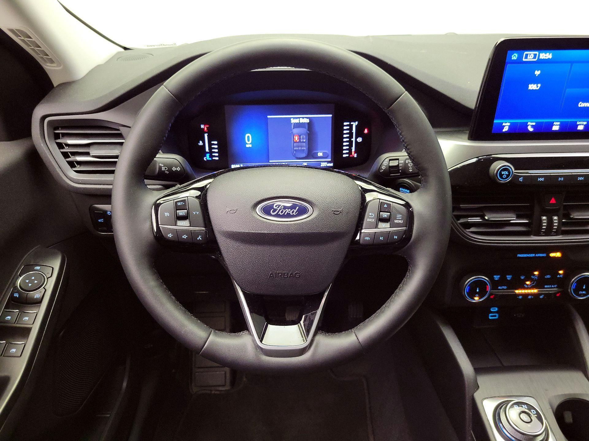 Thumbnail: 2023 Ford Escape - 10