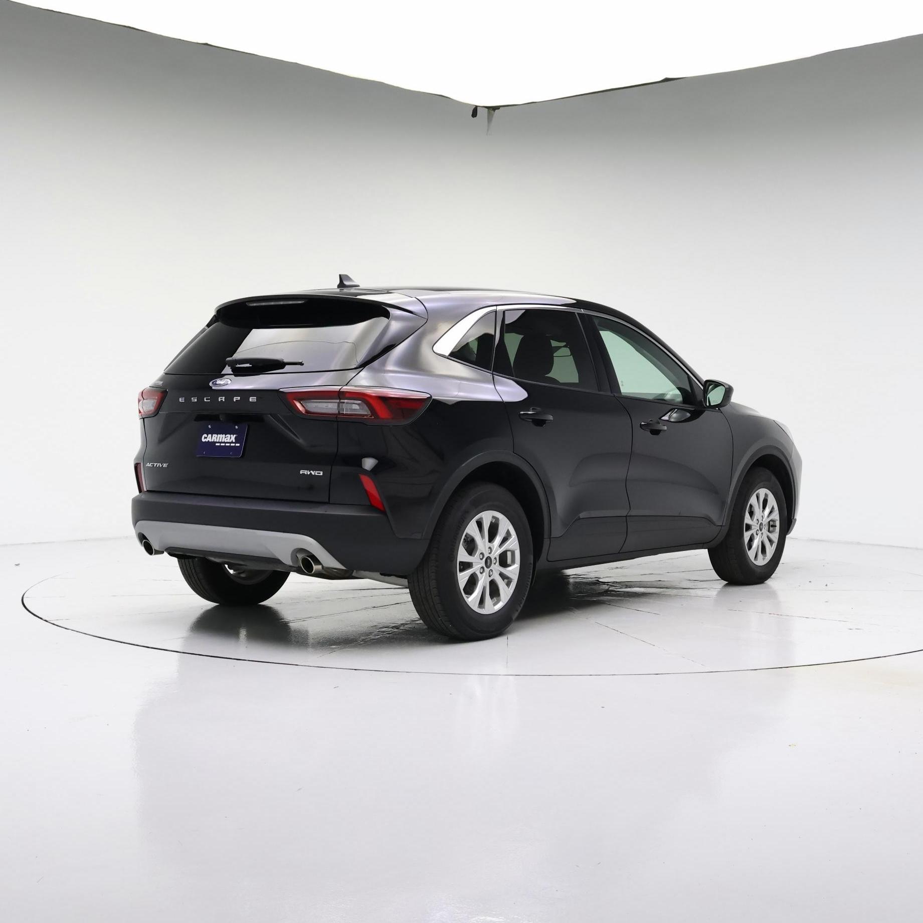 Thumbnail: 2023 Ford Escape - 8
