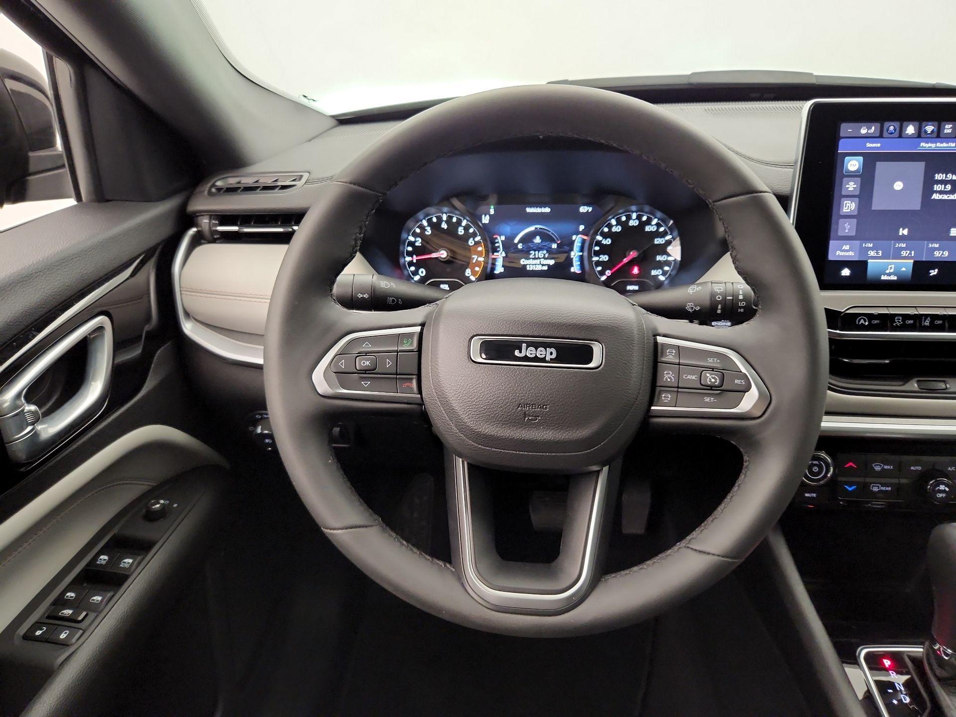 Thumbnail: 2024 Jeep Compass - 10