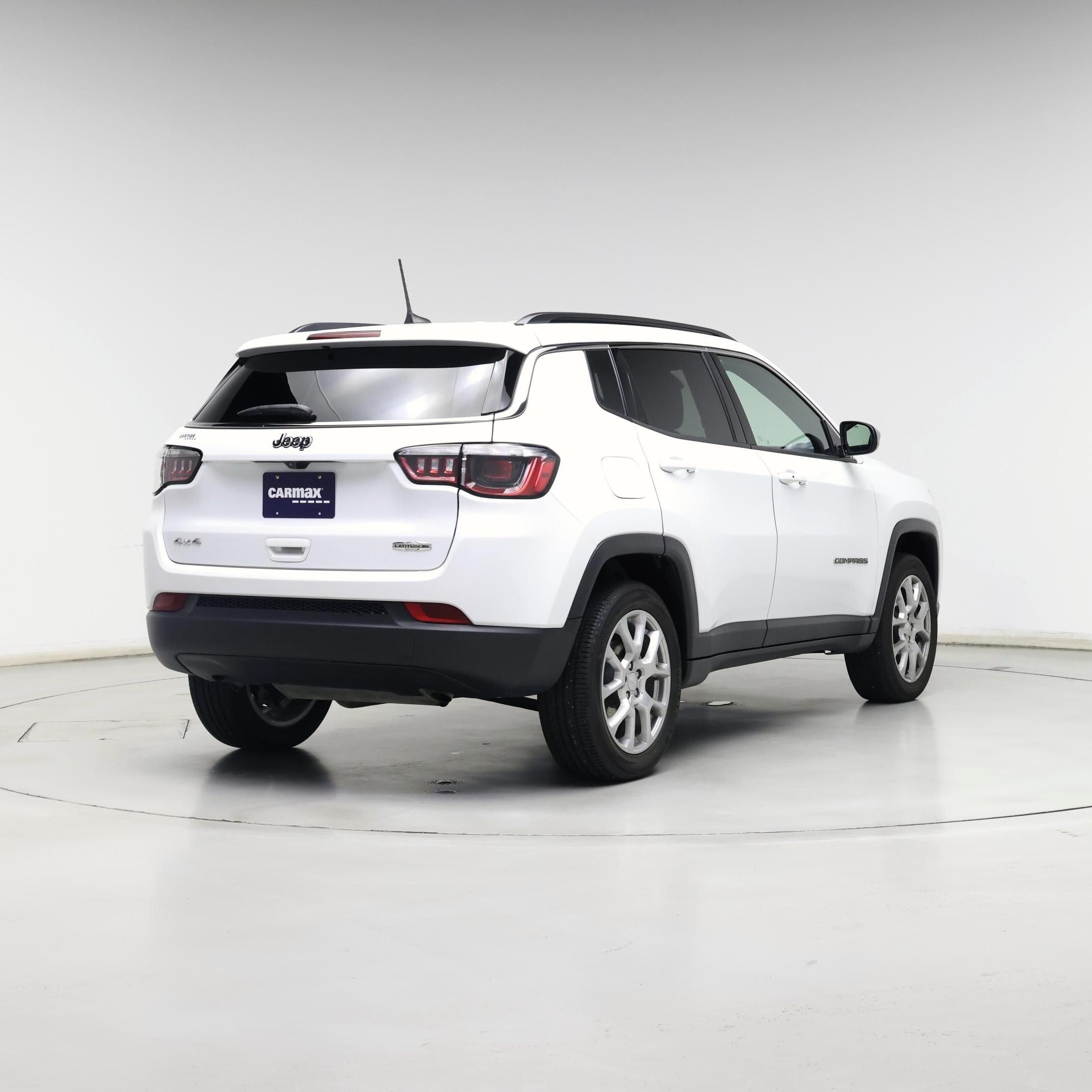 Thumbnail: 2023 Jeep Compass - 8