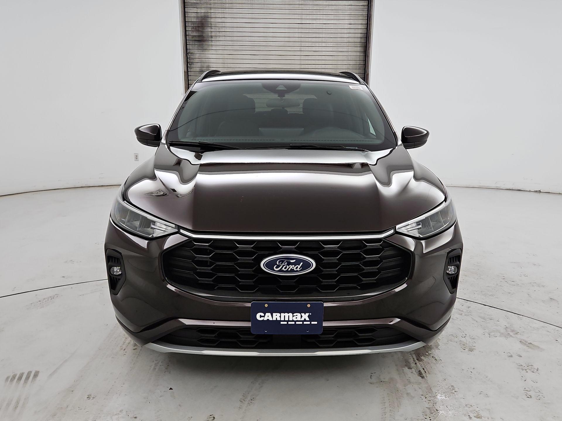 Thumbnail: 2023 Ford Escape - 2